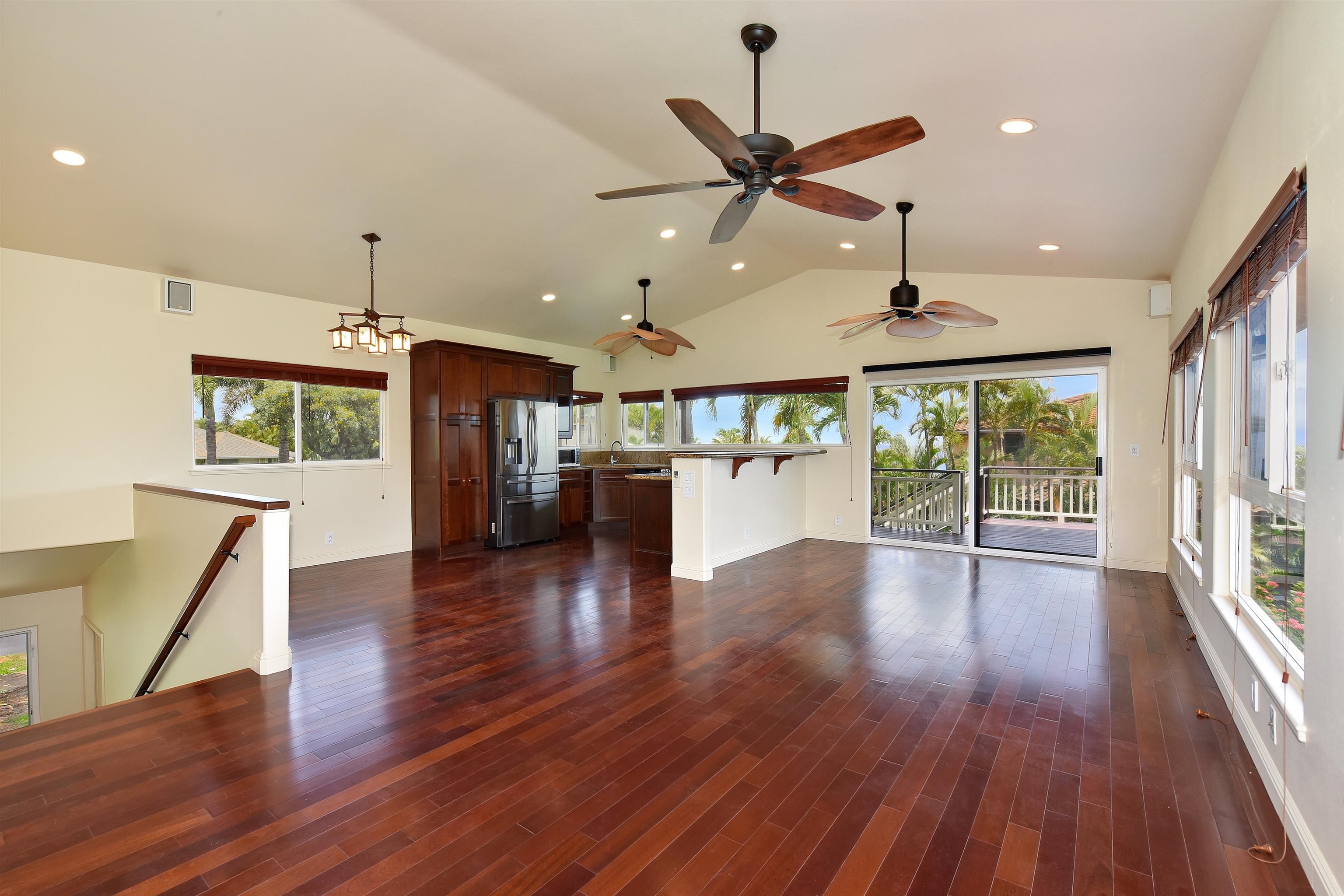 6 Iris Pl Property Photo 2