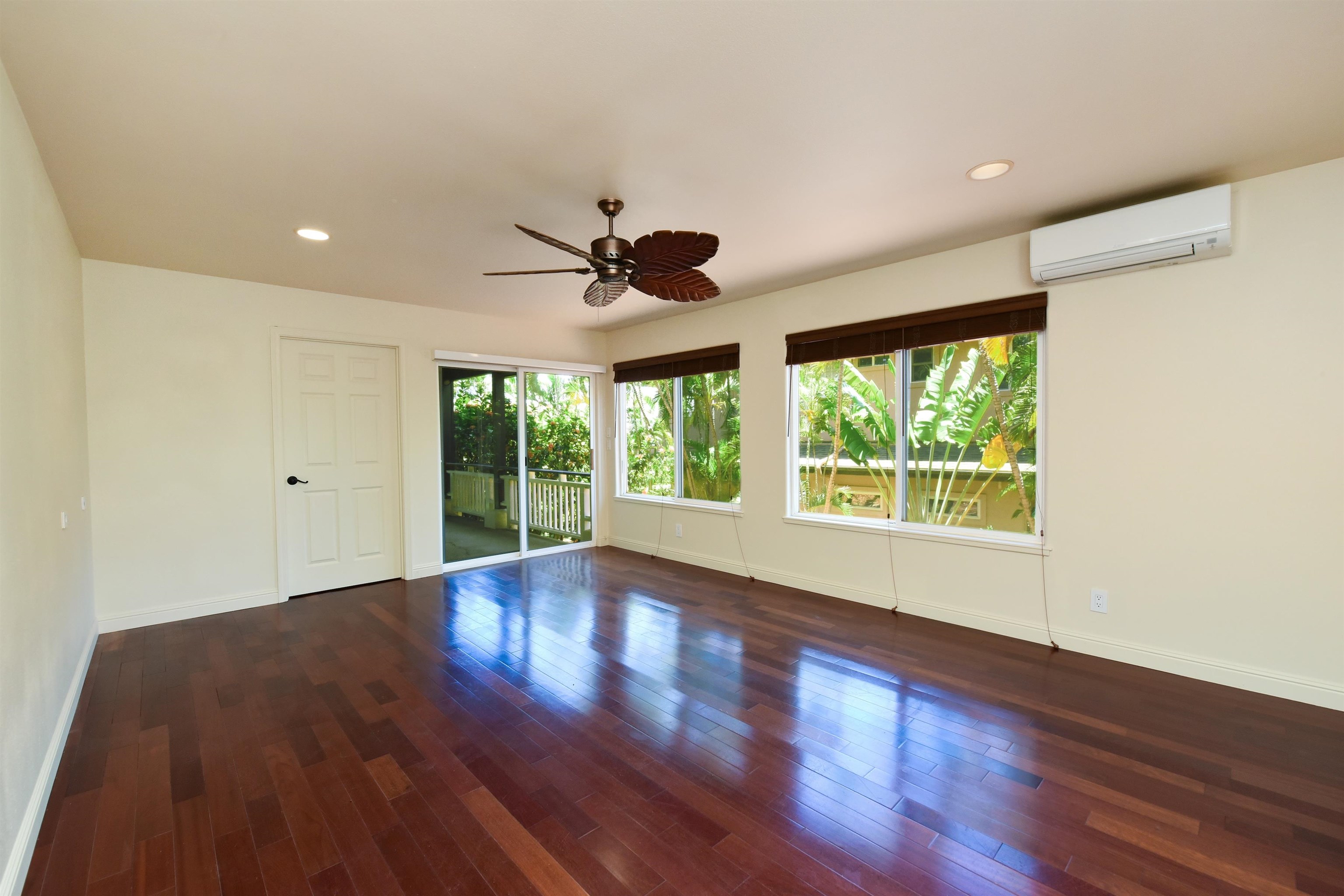 6 Iris Pl Property Photo 12
