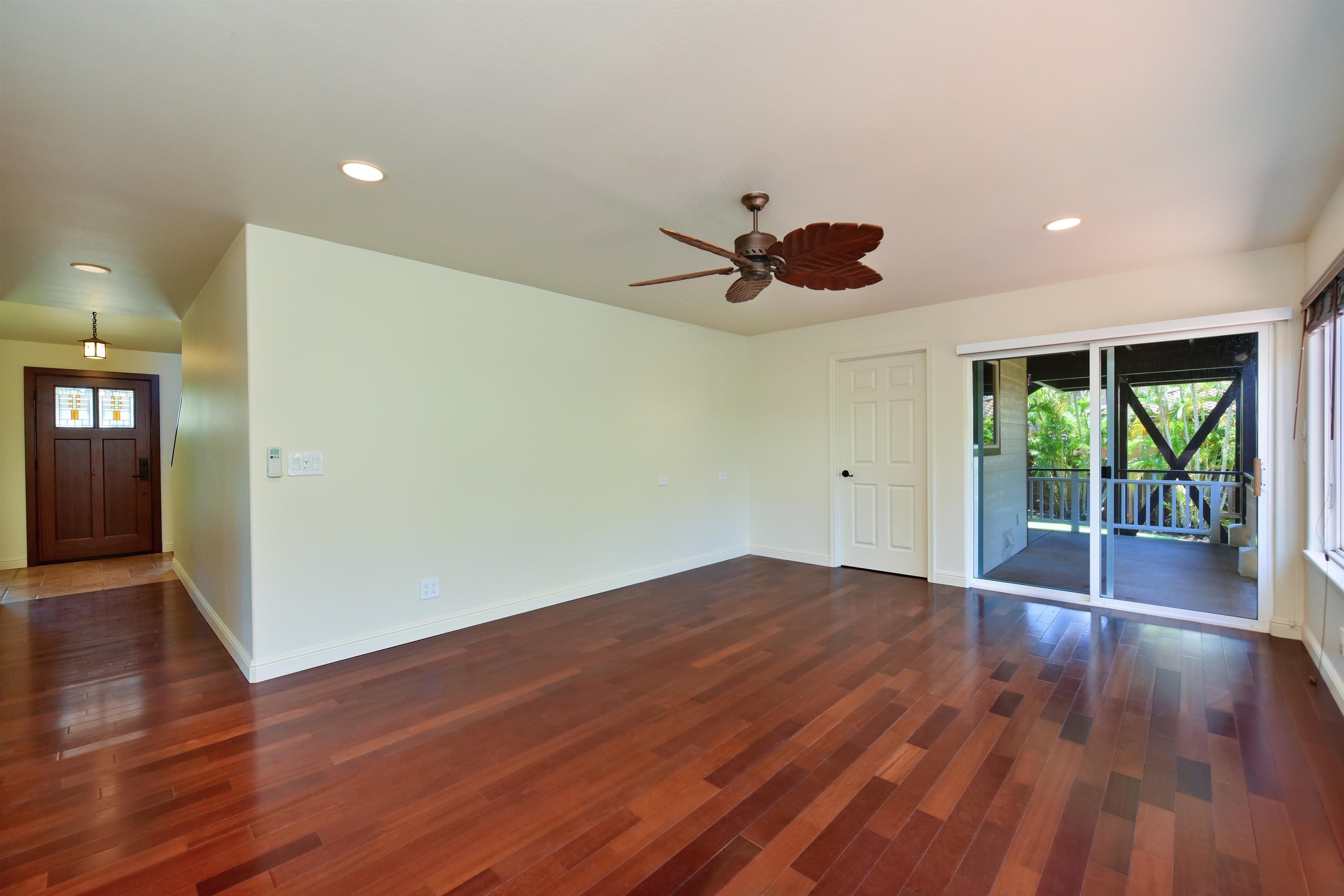 6 Iris Pl Property Photo 14