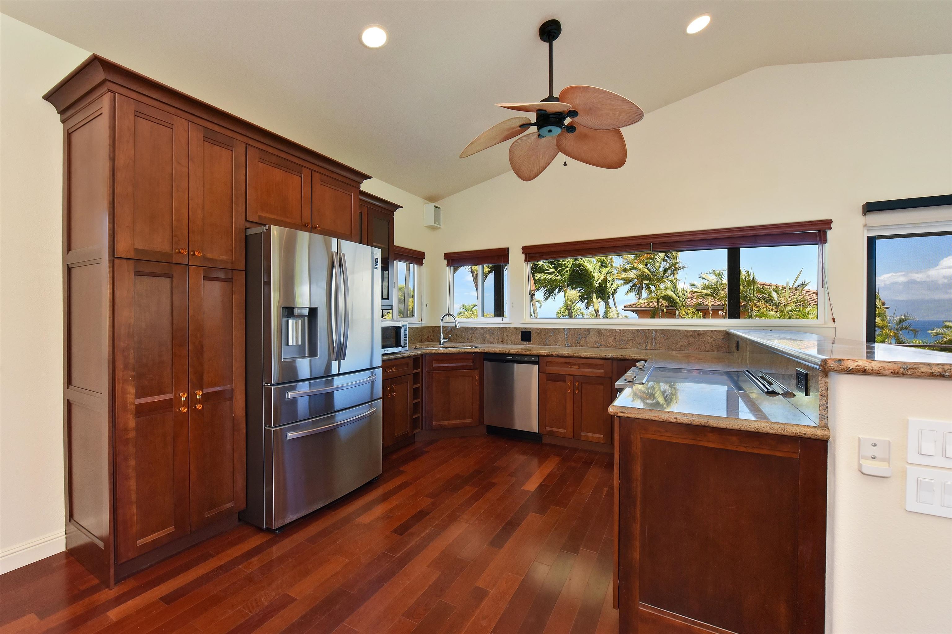 6 Iris Pl Property Photo 23