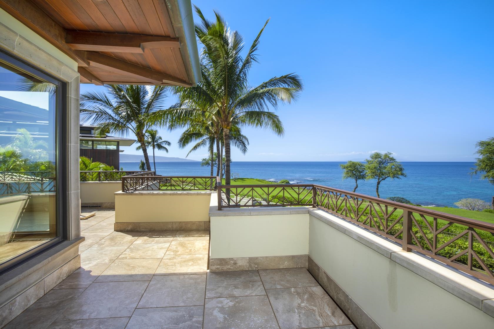 34 Maluaka Pl Property Photo 11
