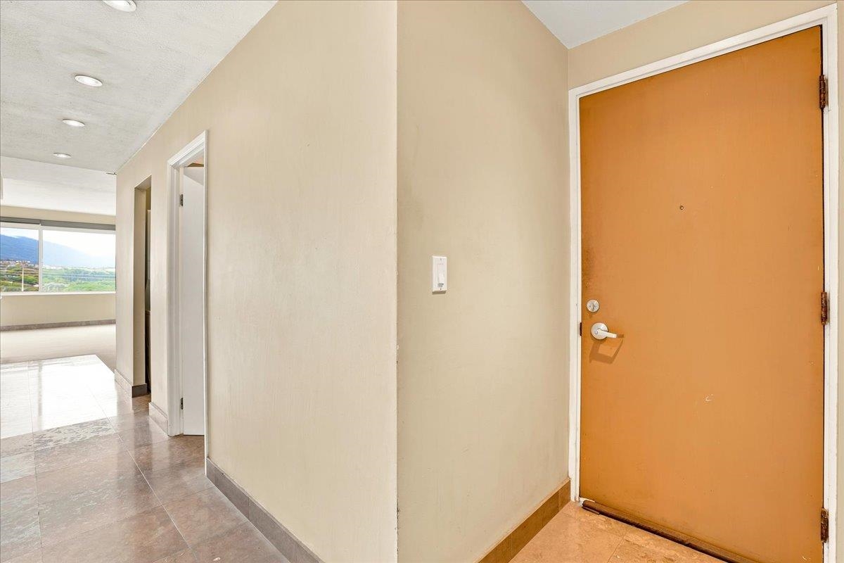 1129 Lower Main St Property Photo 23