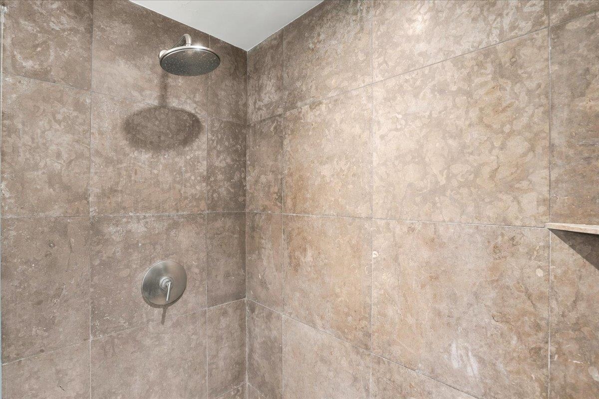1129 Lower Main St Property Photo 24
