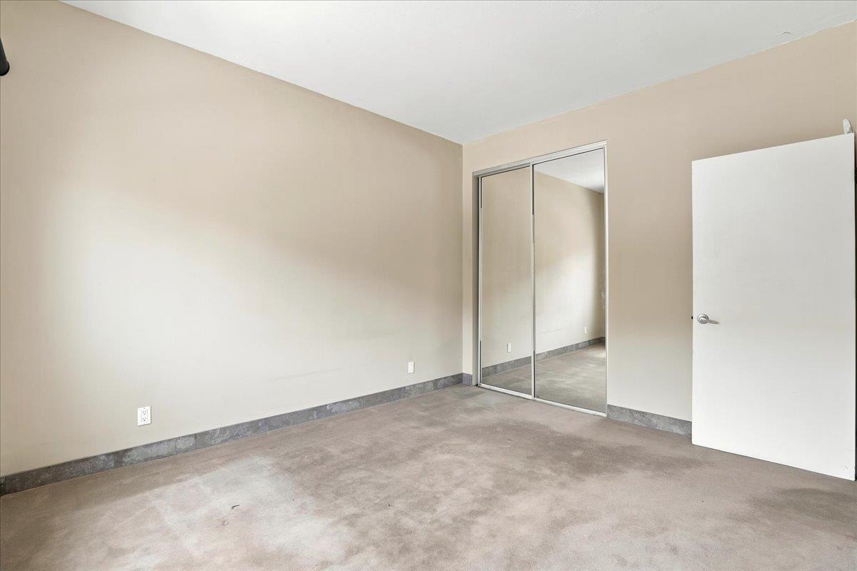 1129 Lower Main St Property Photo 38