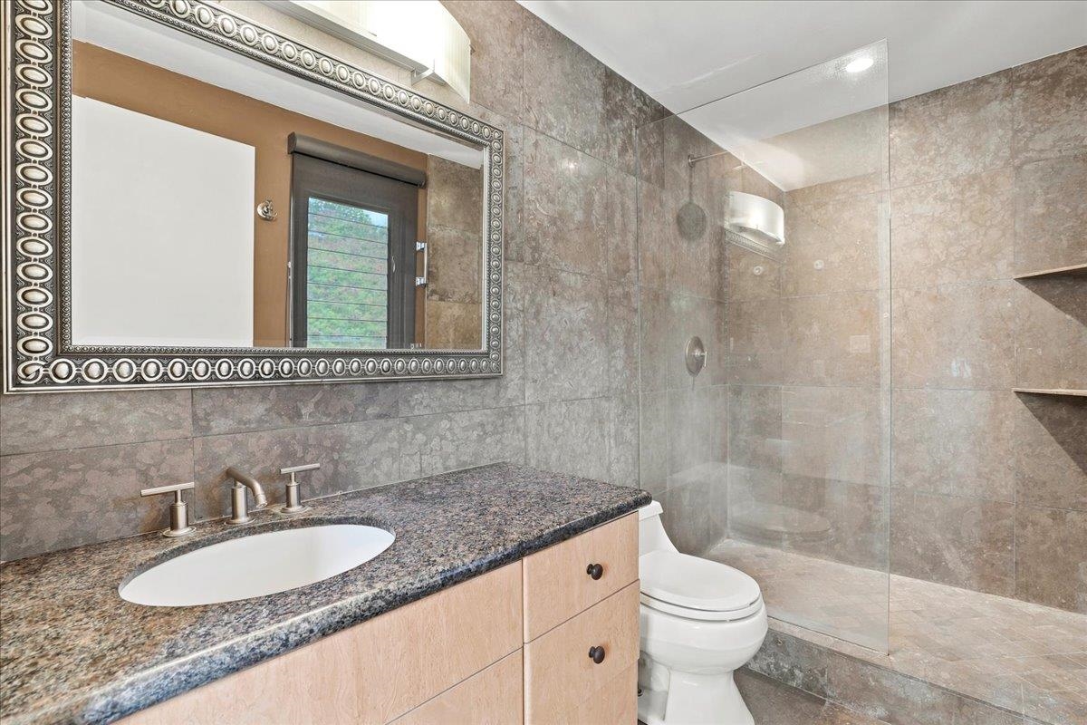 1129 Lower Main St Property Photo 43