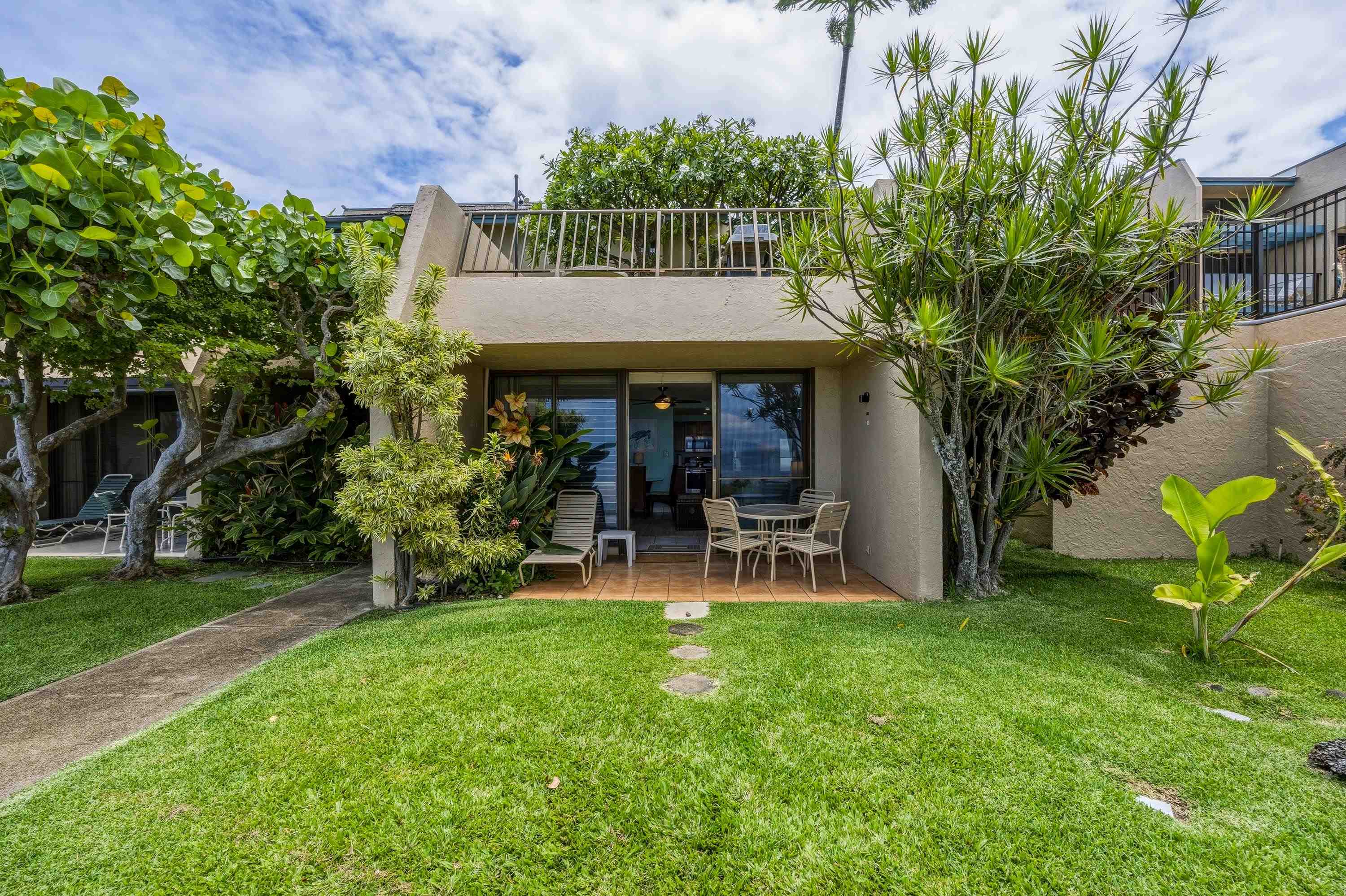 5290 Lower Honoapiilani Rd Property Photo 10