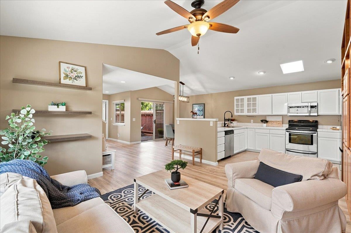 30 Haku Hale Pl Property Photo 4