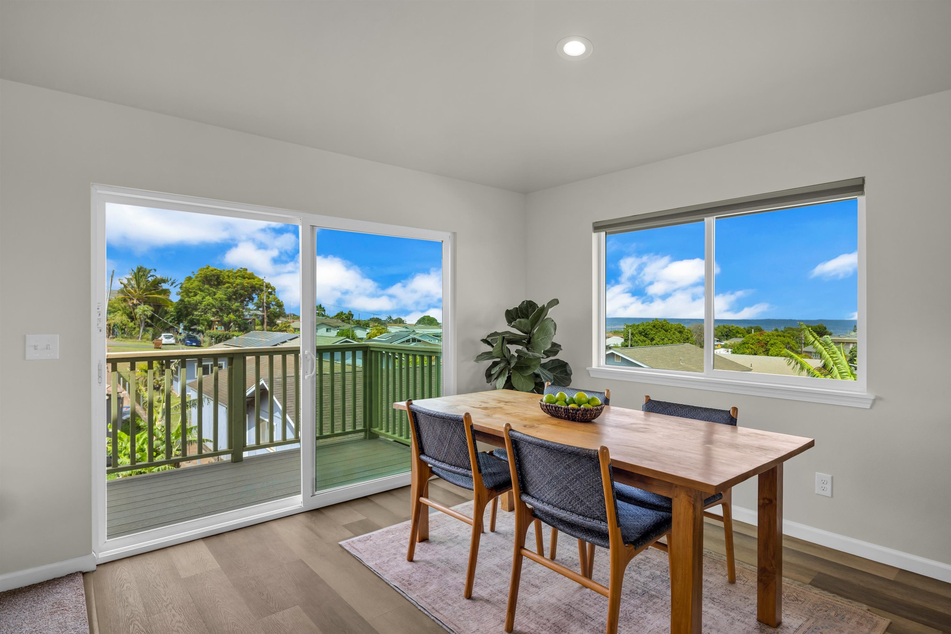 136 Tam Yau Pl Property Photo 4