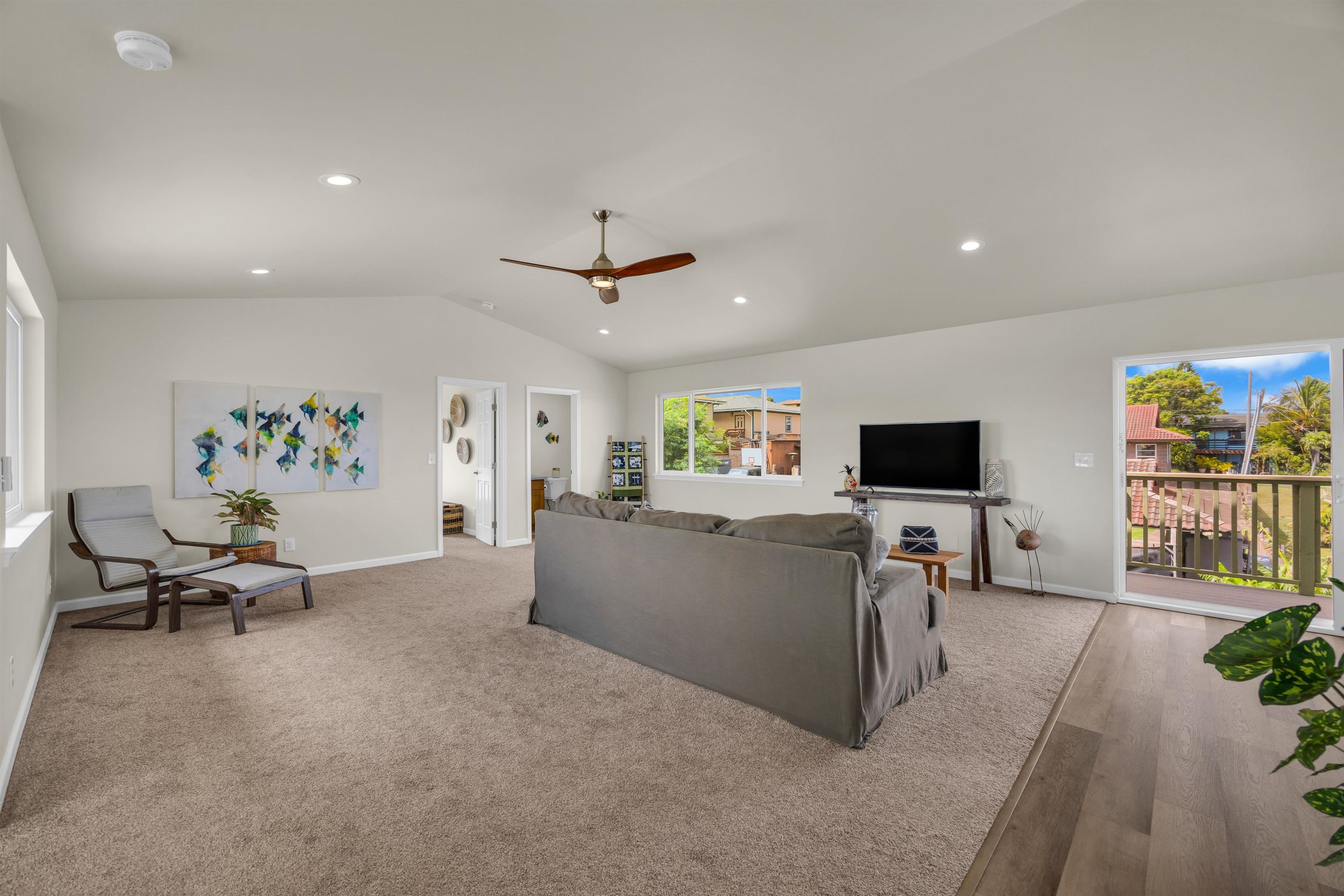 136 Tam Yau Pl Property Photo 9