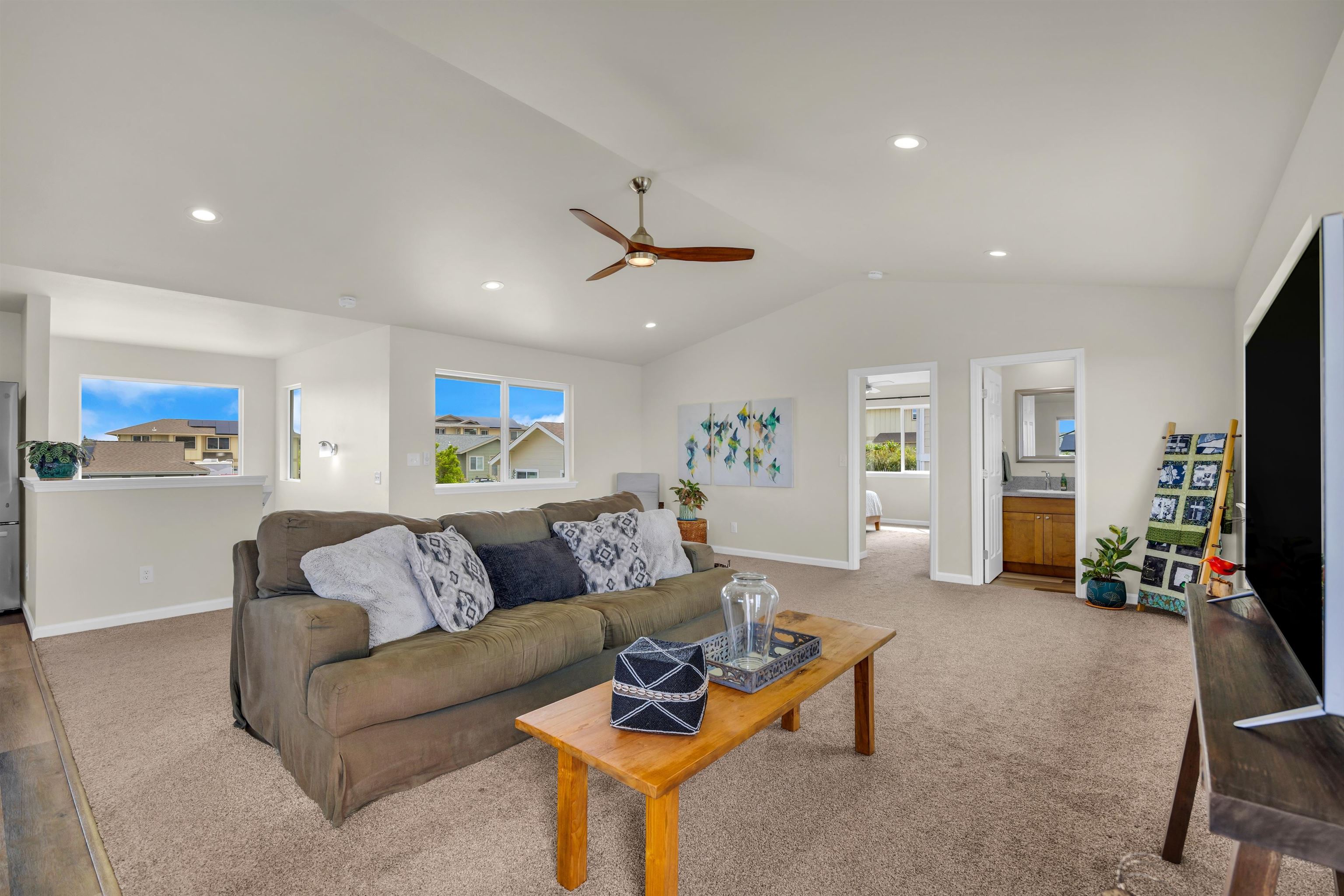 136 Tam Yau Pl Property Photo 17