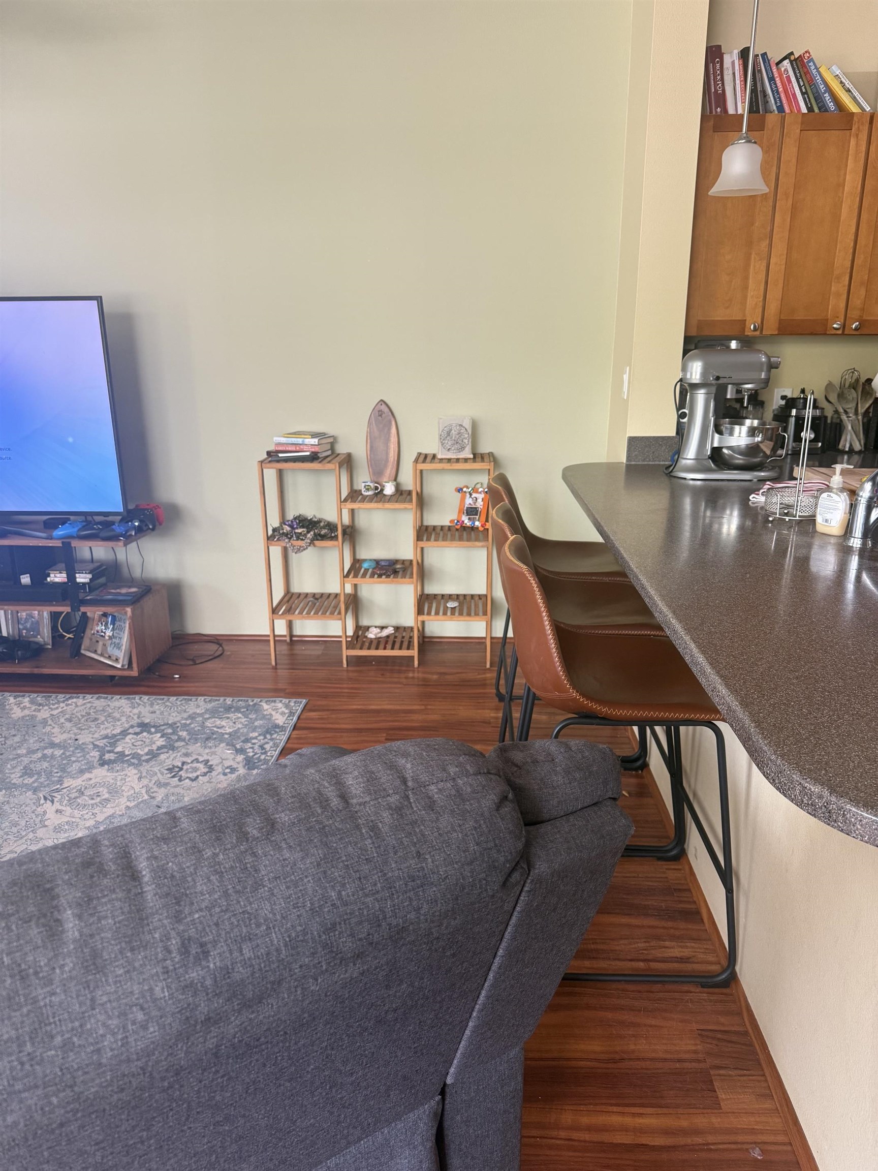15 E Kuu Aku Ln Property Photo 4
