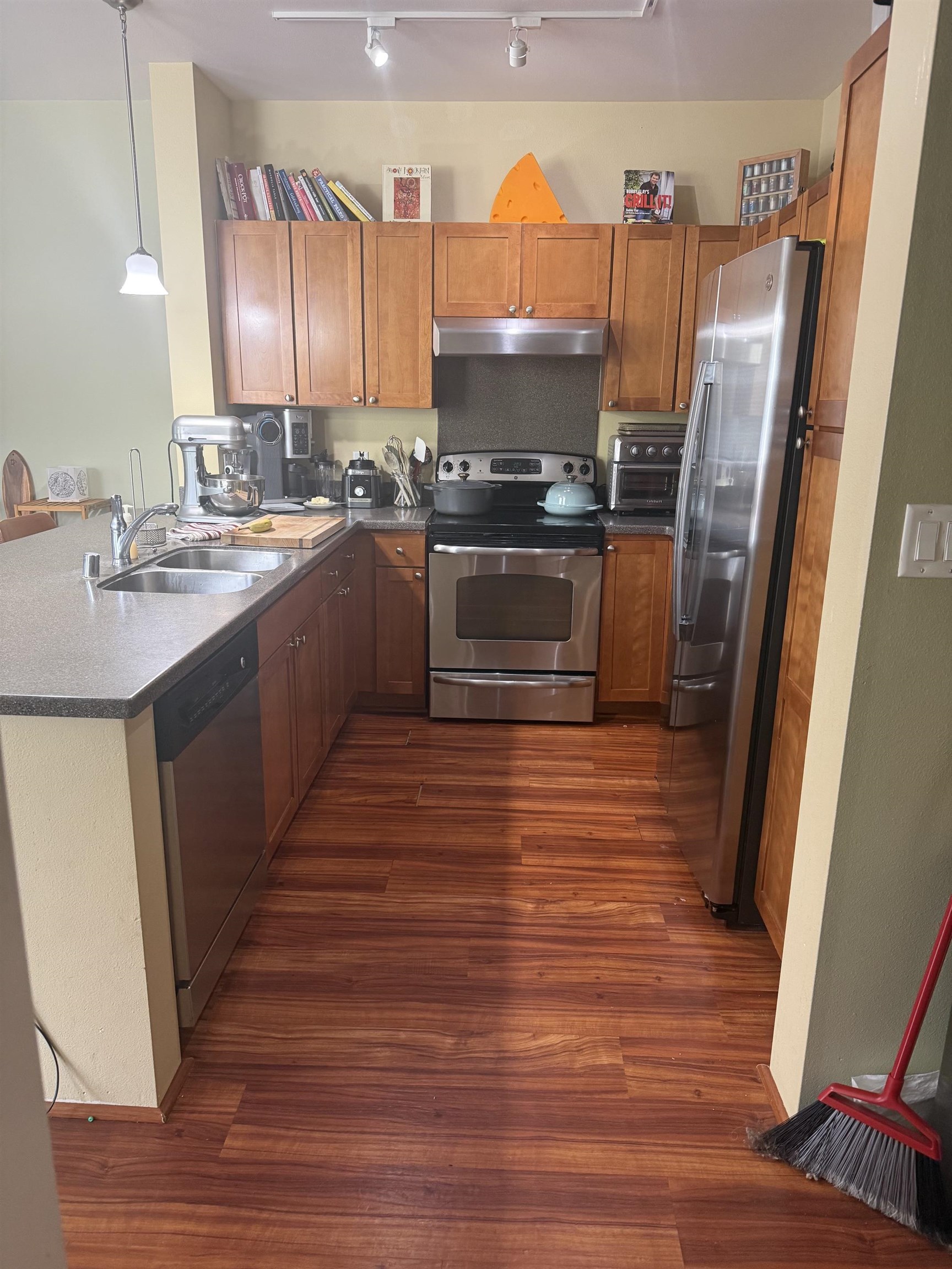 15 E Kuu Aku Ln Property Photo 6