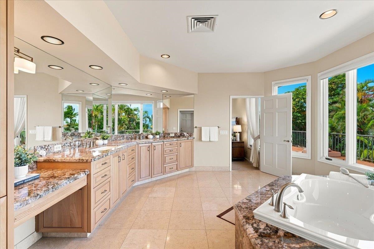 54 Hakui Loop Property Photo 17