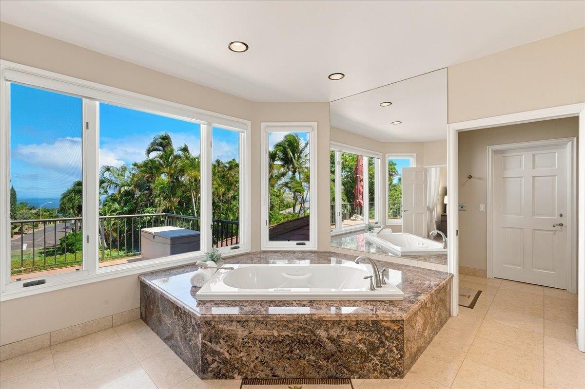 54 Hakui Loop Property Photo 18
