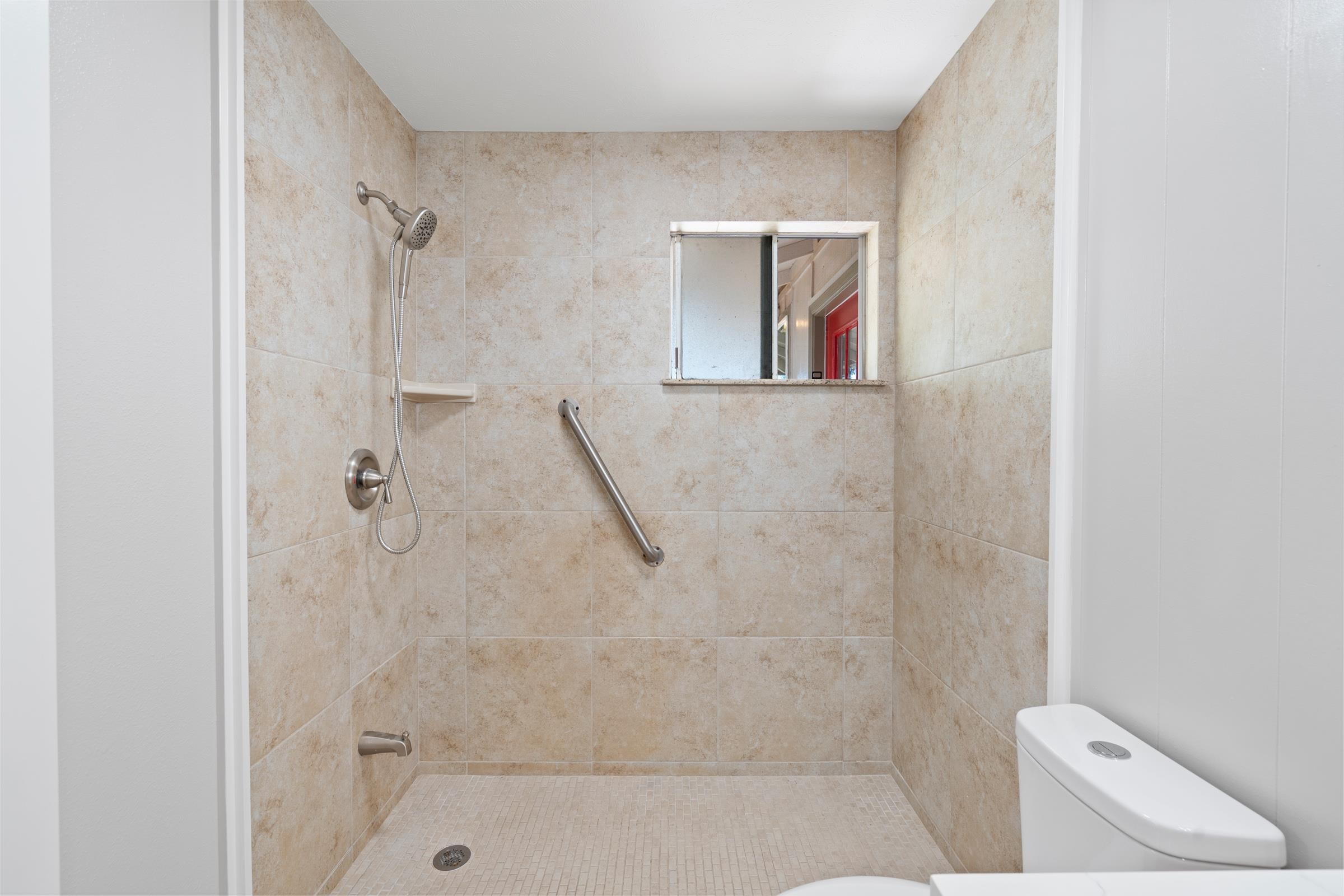 185 Hololani St Property Photo 21