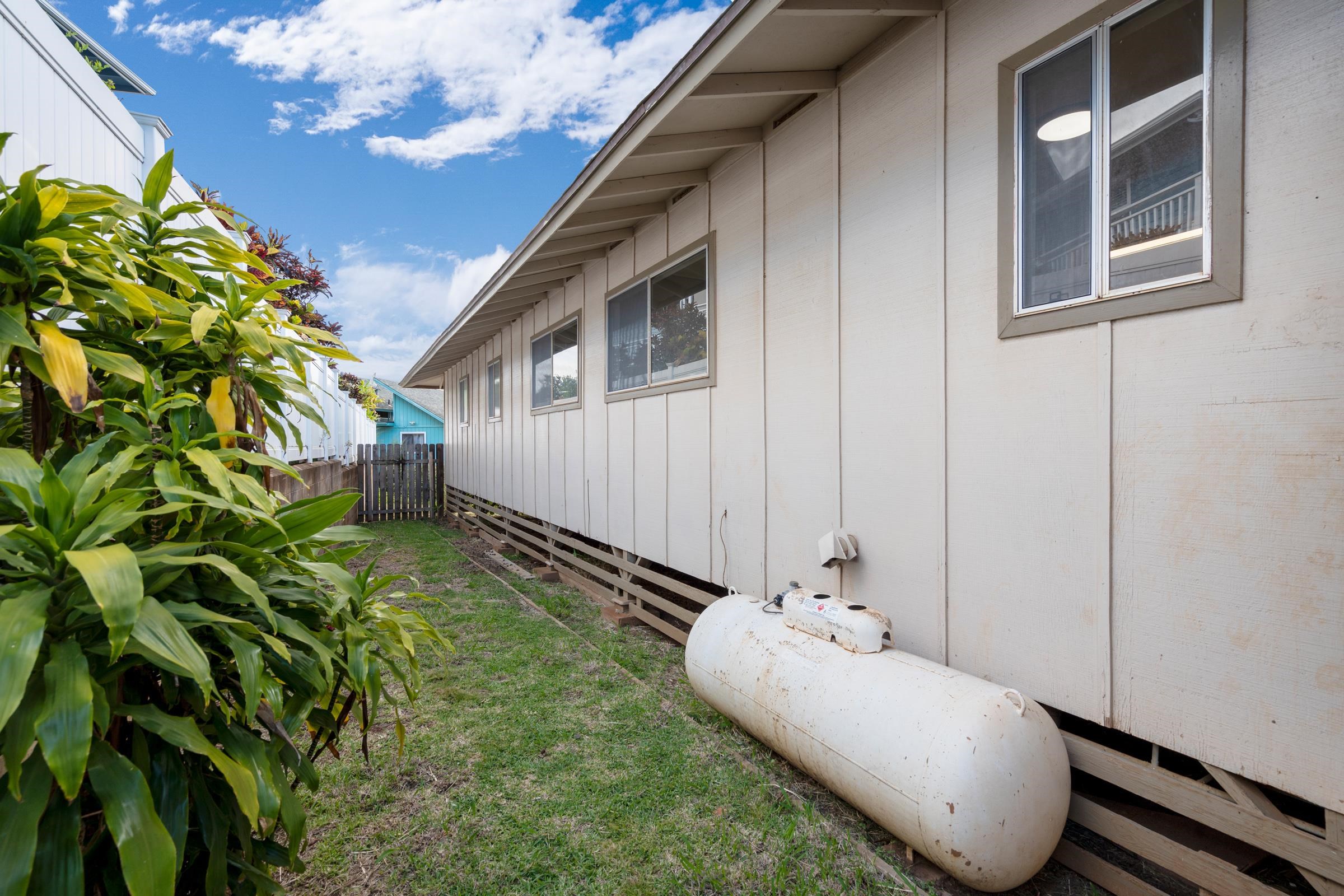 185 Hololani St Property Photo 41