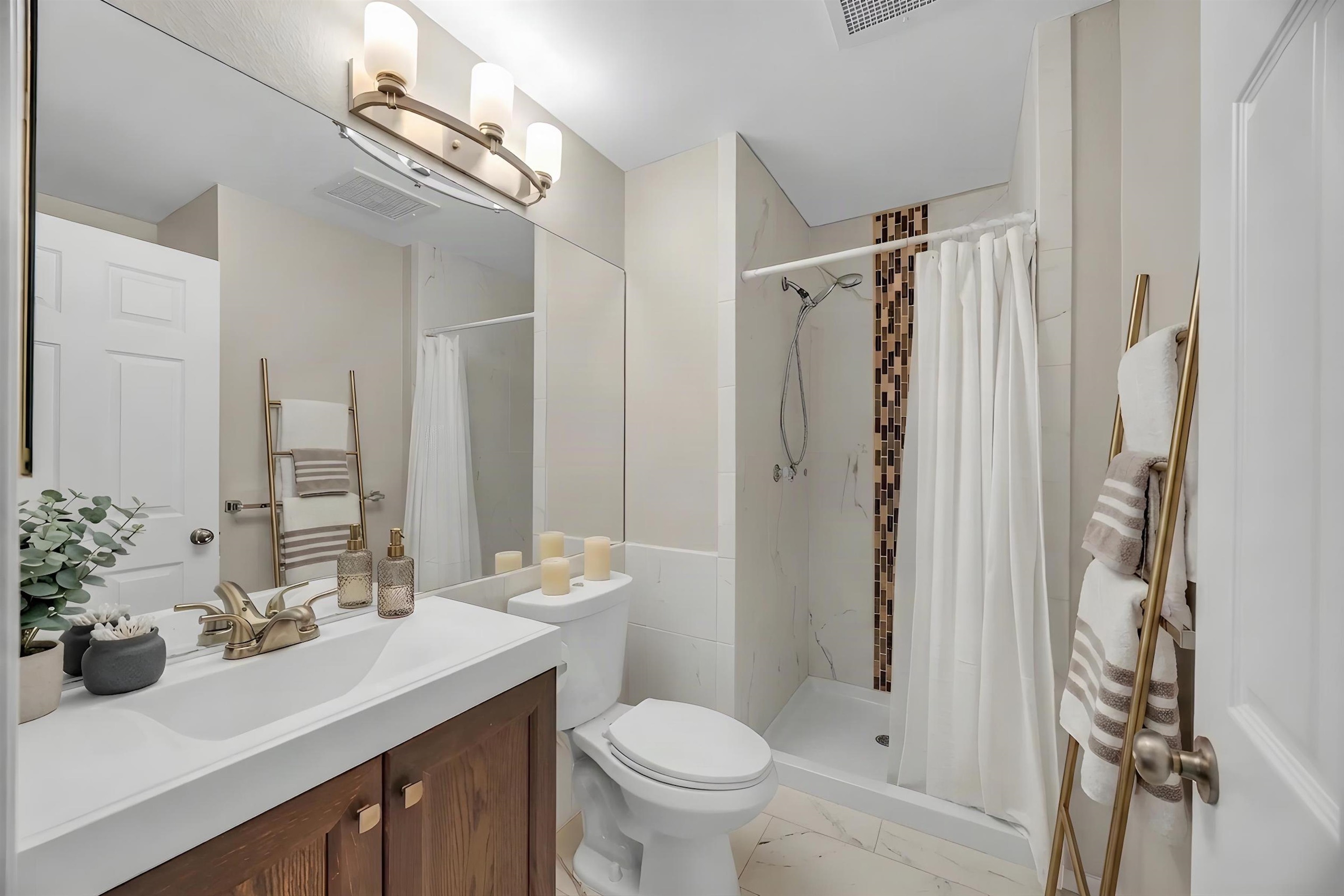 160 Keonekai Rd Property Photo 18