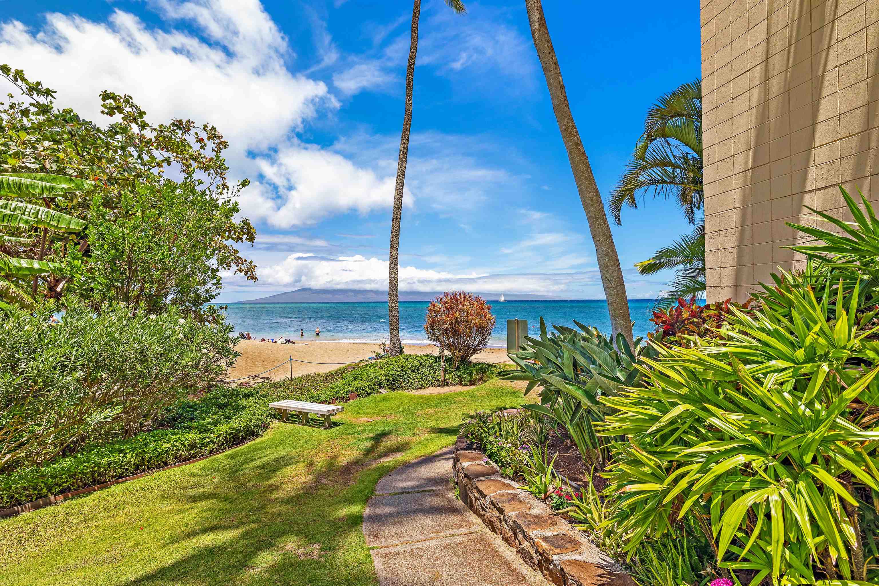 4327 Lower Honoapiilani Rd Property Photo 32
