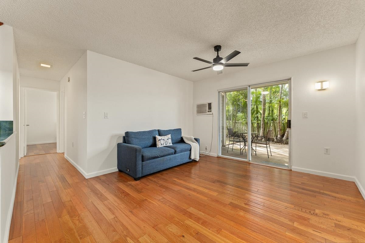 160 Keonekai Rd Property Photo 12