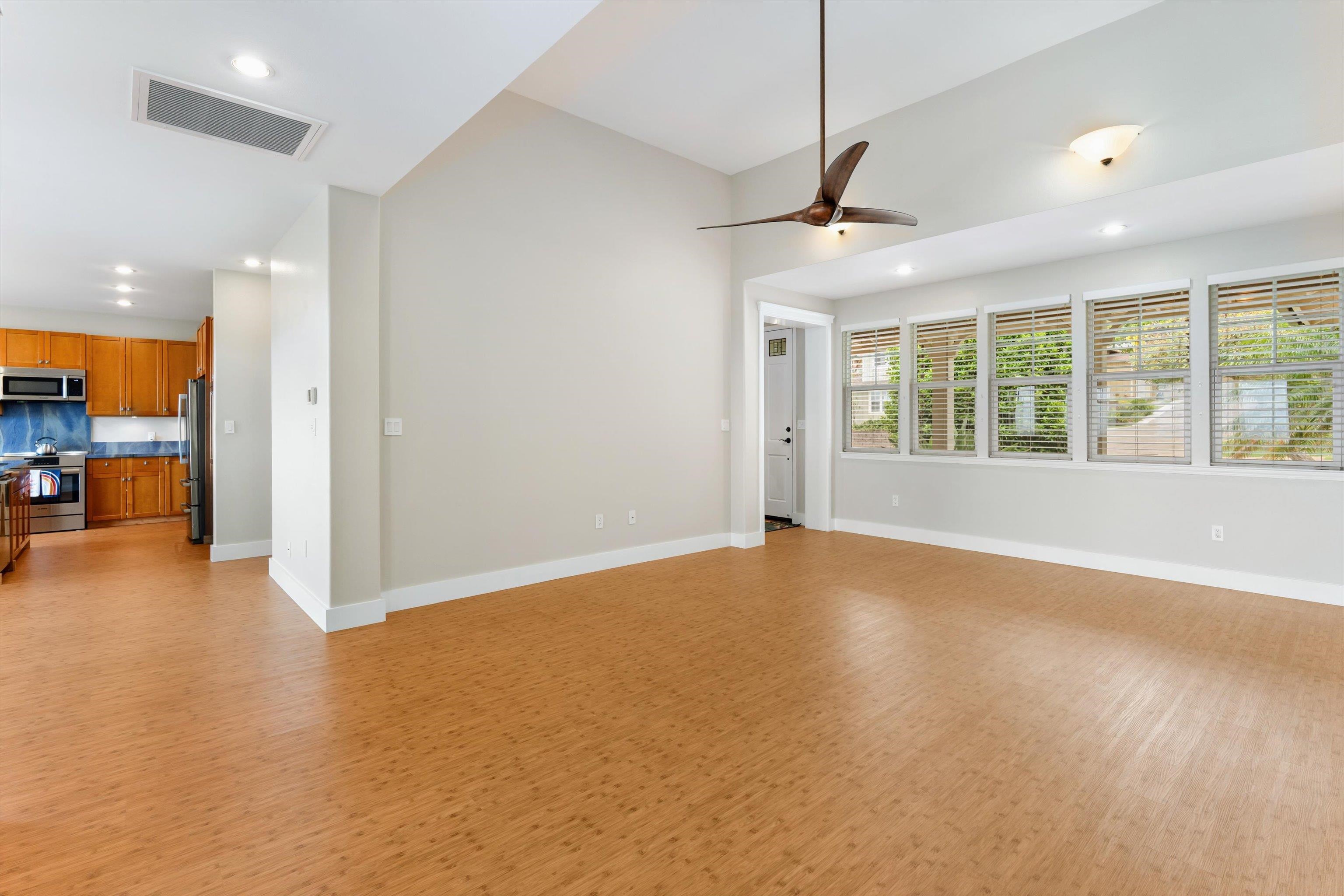 379 Maka Hou Loop Property Photo 7