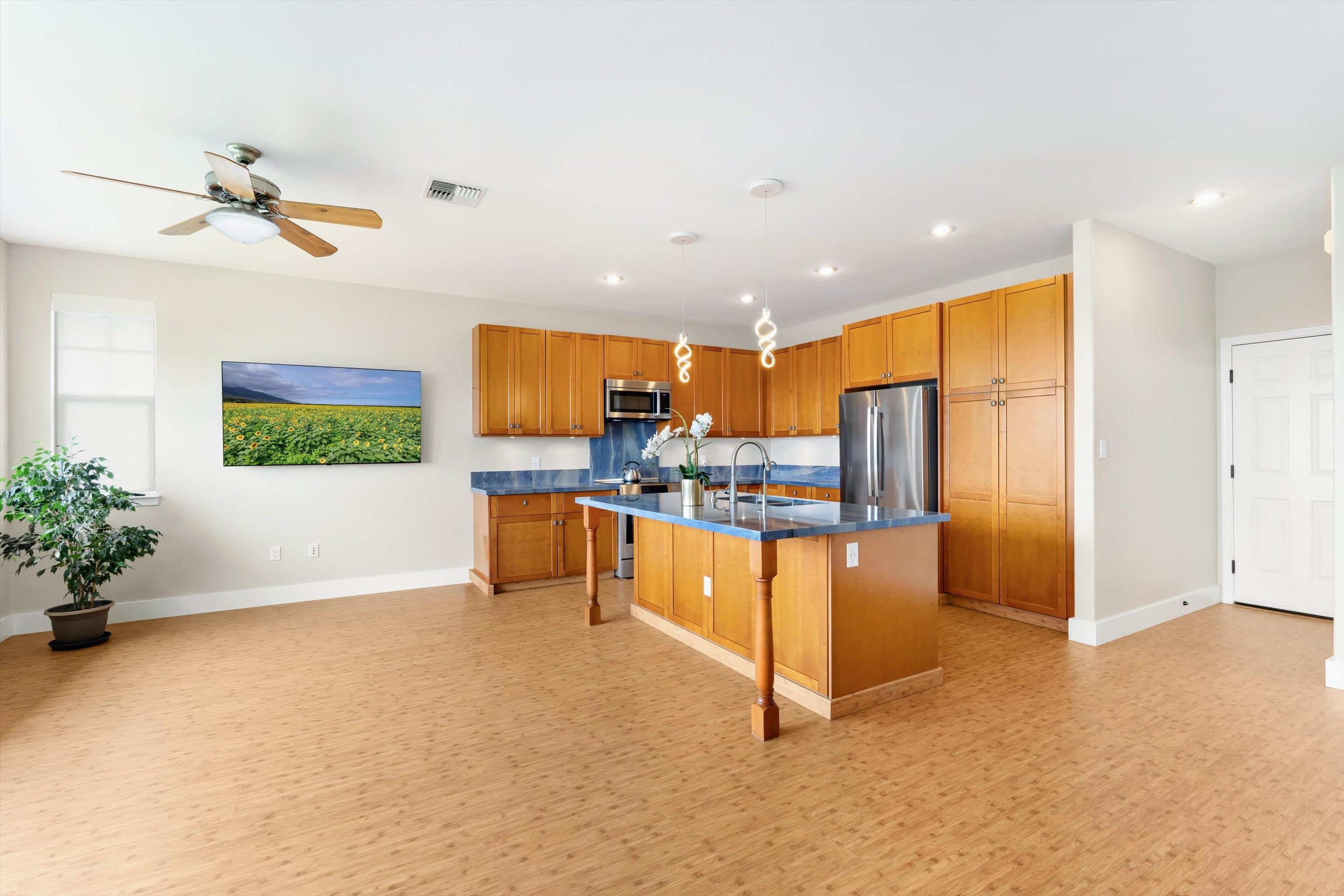 379 Maka Hou Loop Property Photo 14