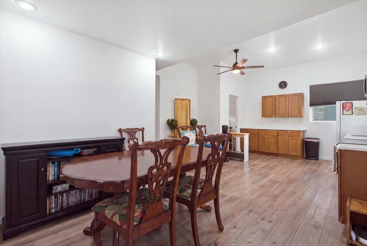 221 Mahie Pl Property Photo 33