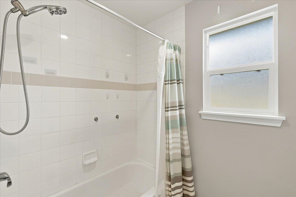 53 Polale St Property Photo 31