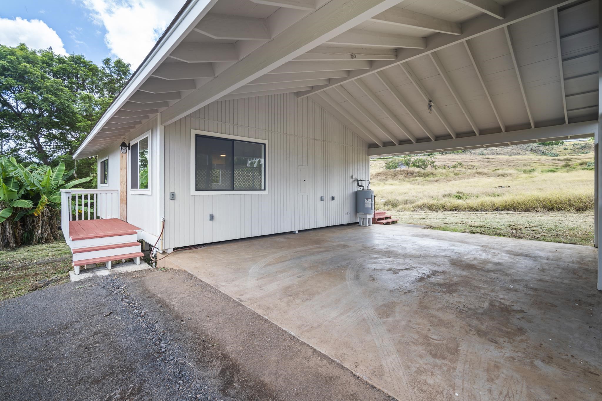 1298 Naalae Rd Property Photo 29