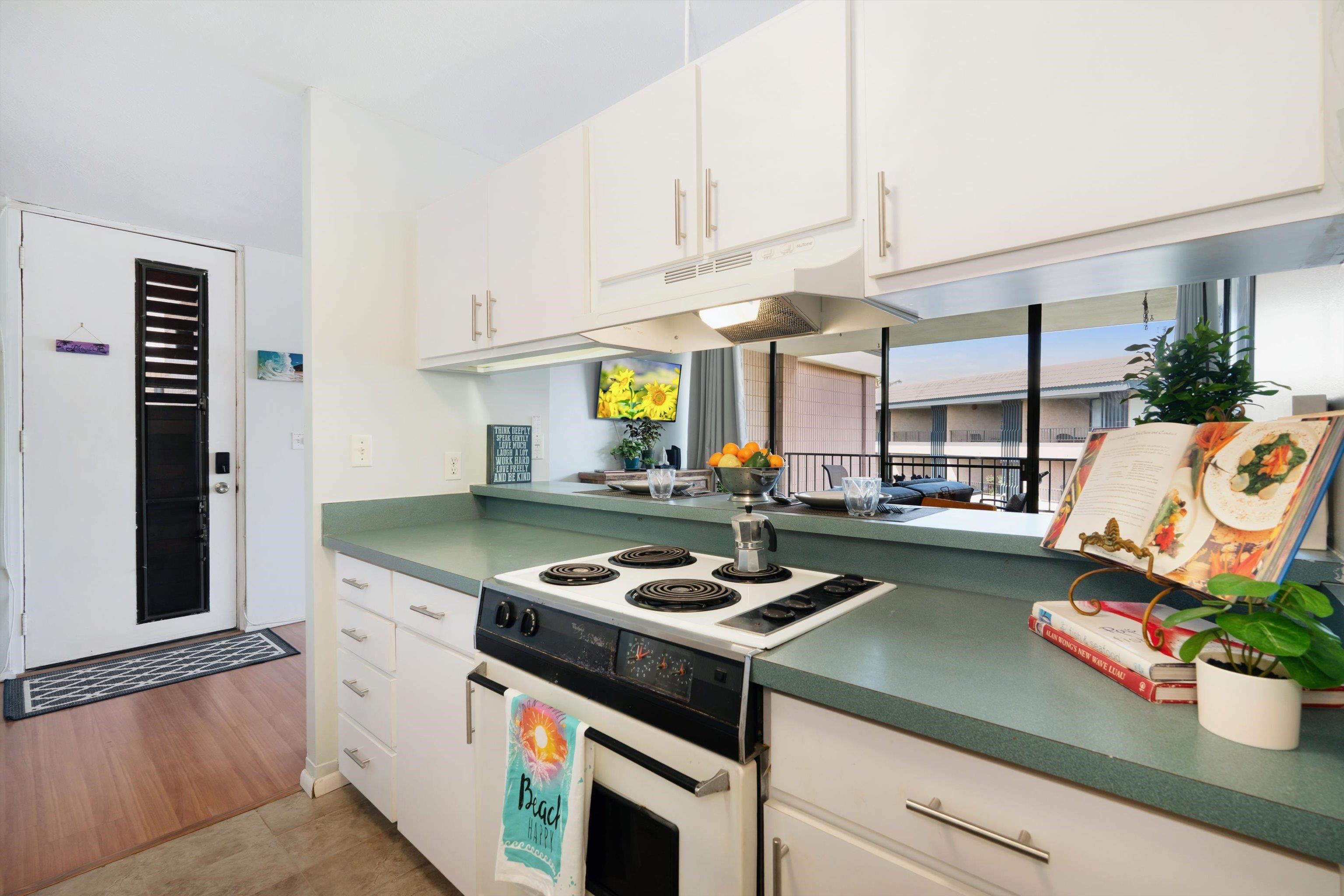 30 Hauoli St Property Photo 14