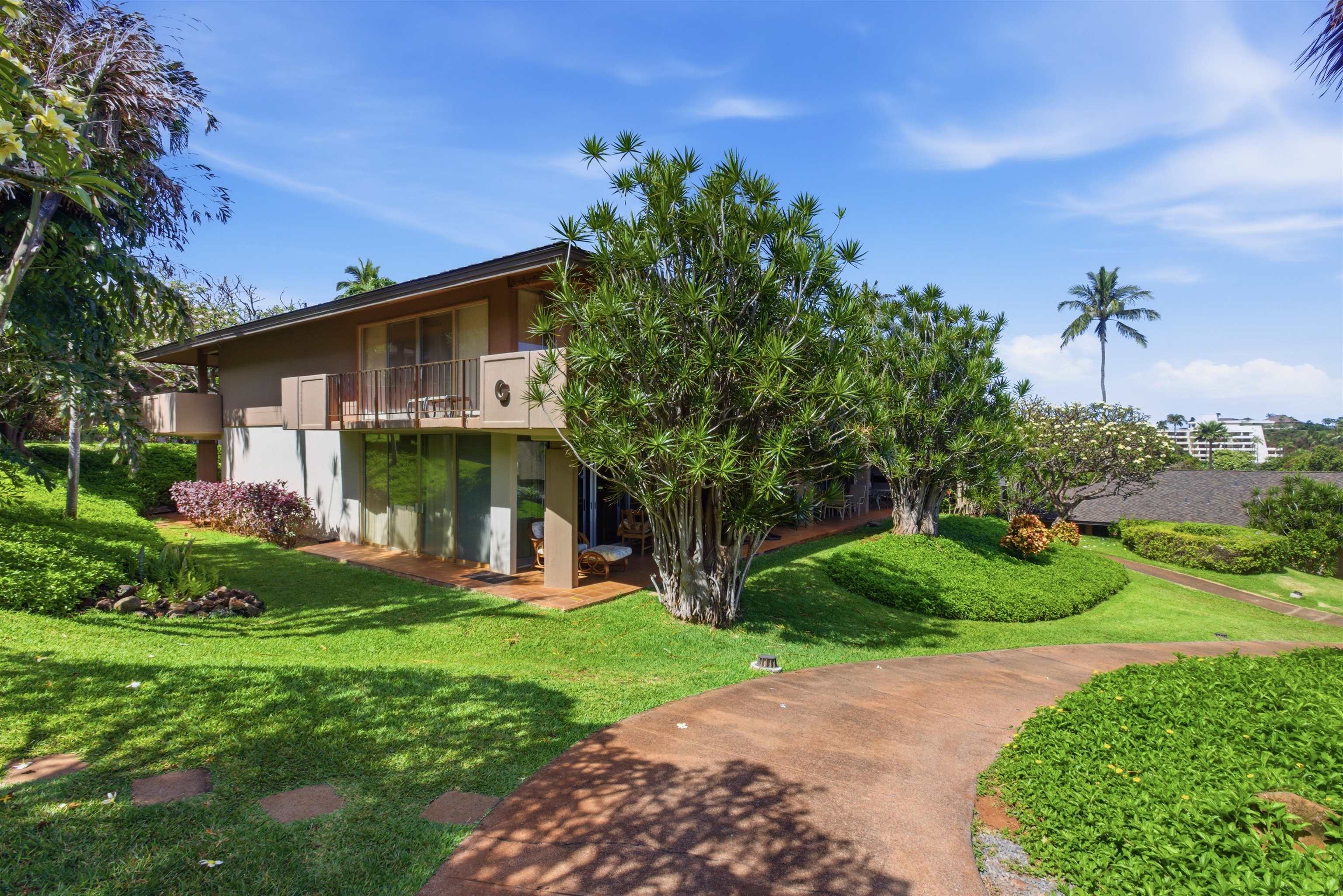 2661 Kekaa Dr Property Photo 2
