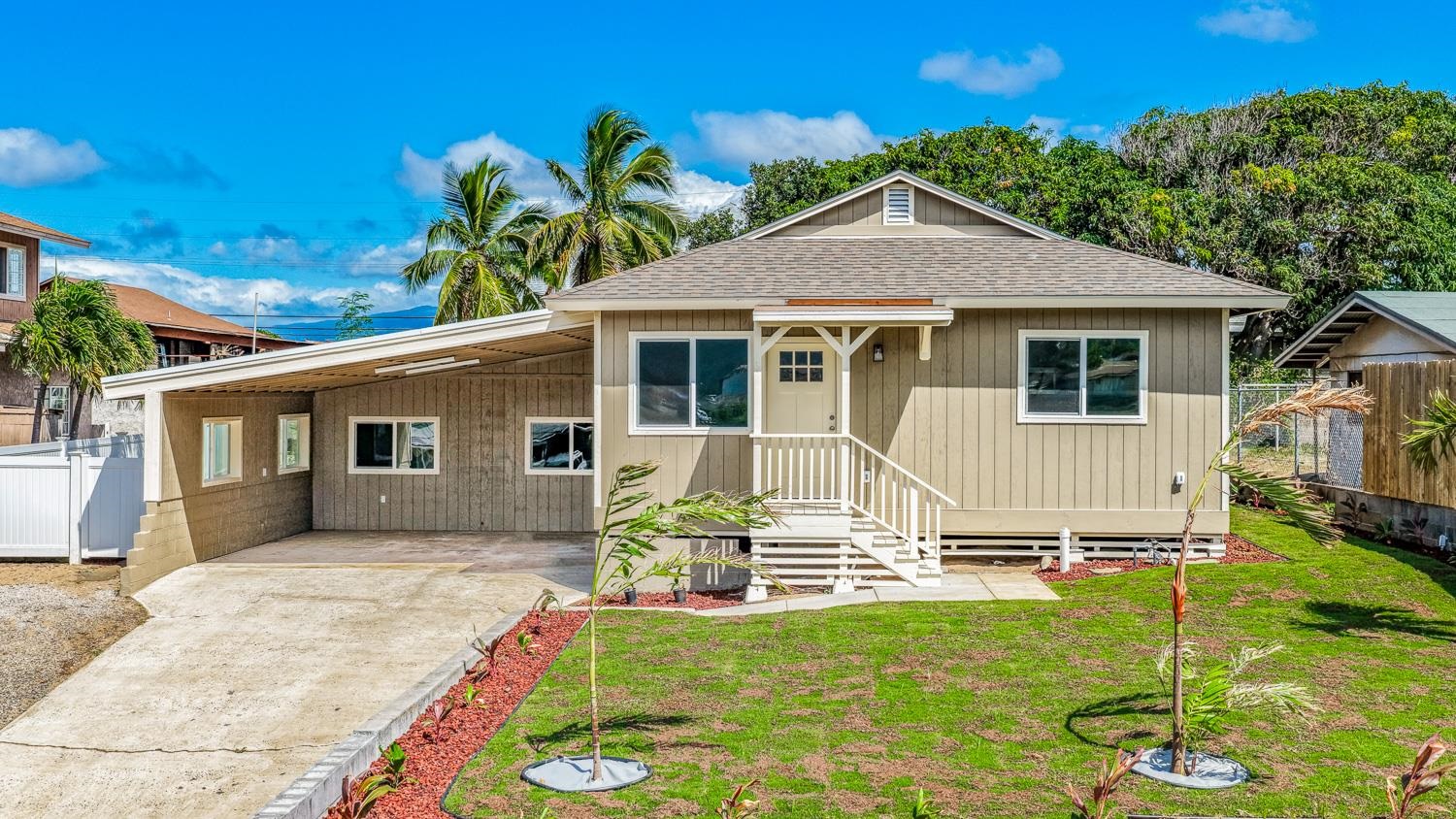 279 Ohaa St Property Photo 1