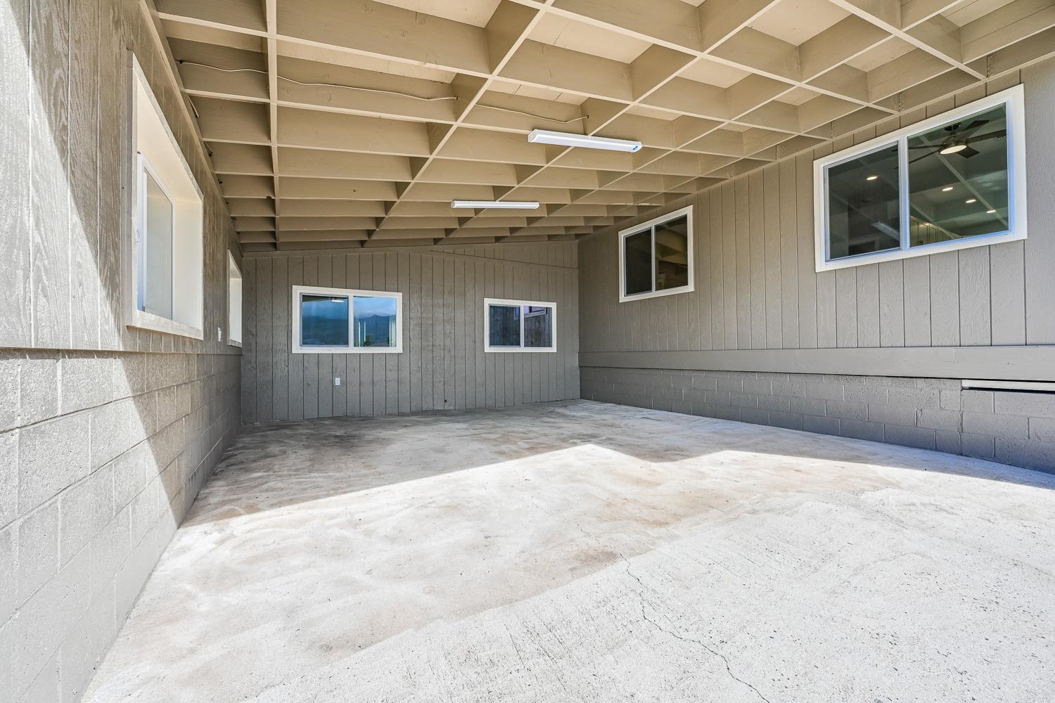 279 Ohaa St Property Photo 33