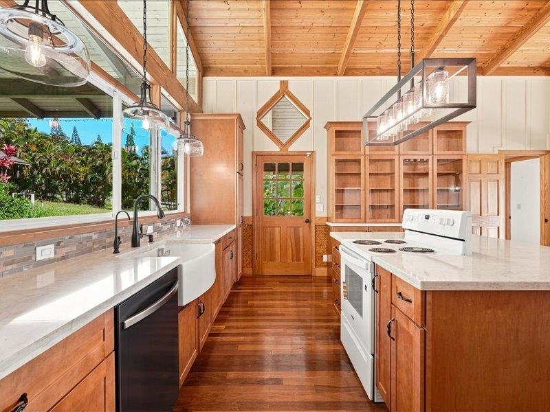 250 Heaaula Pl Property Photo 2