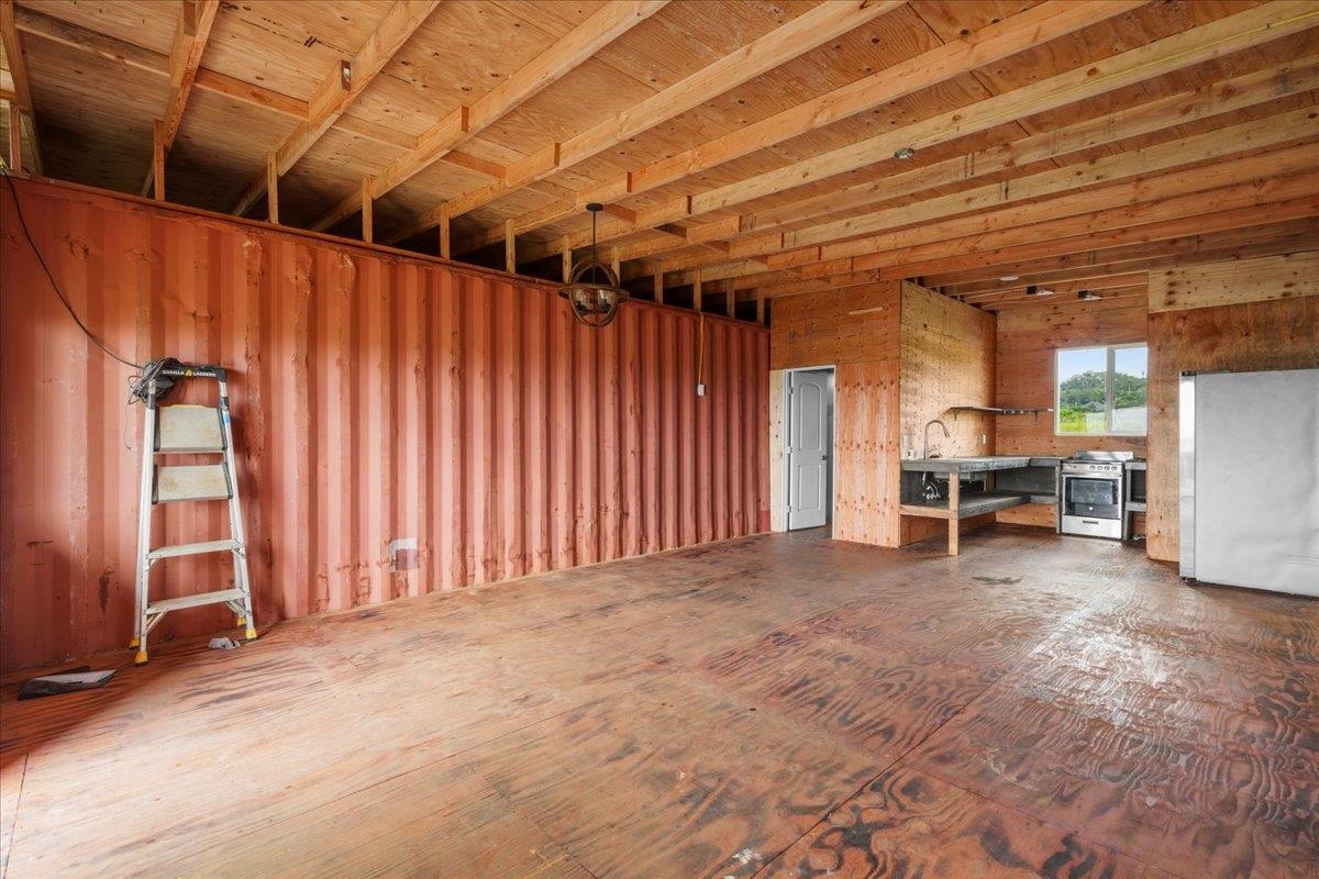 2759 Baldwin Ave Property Photo 20
