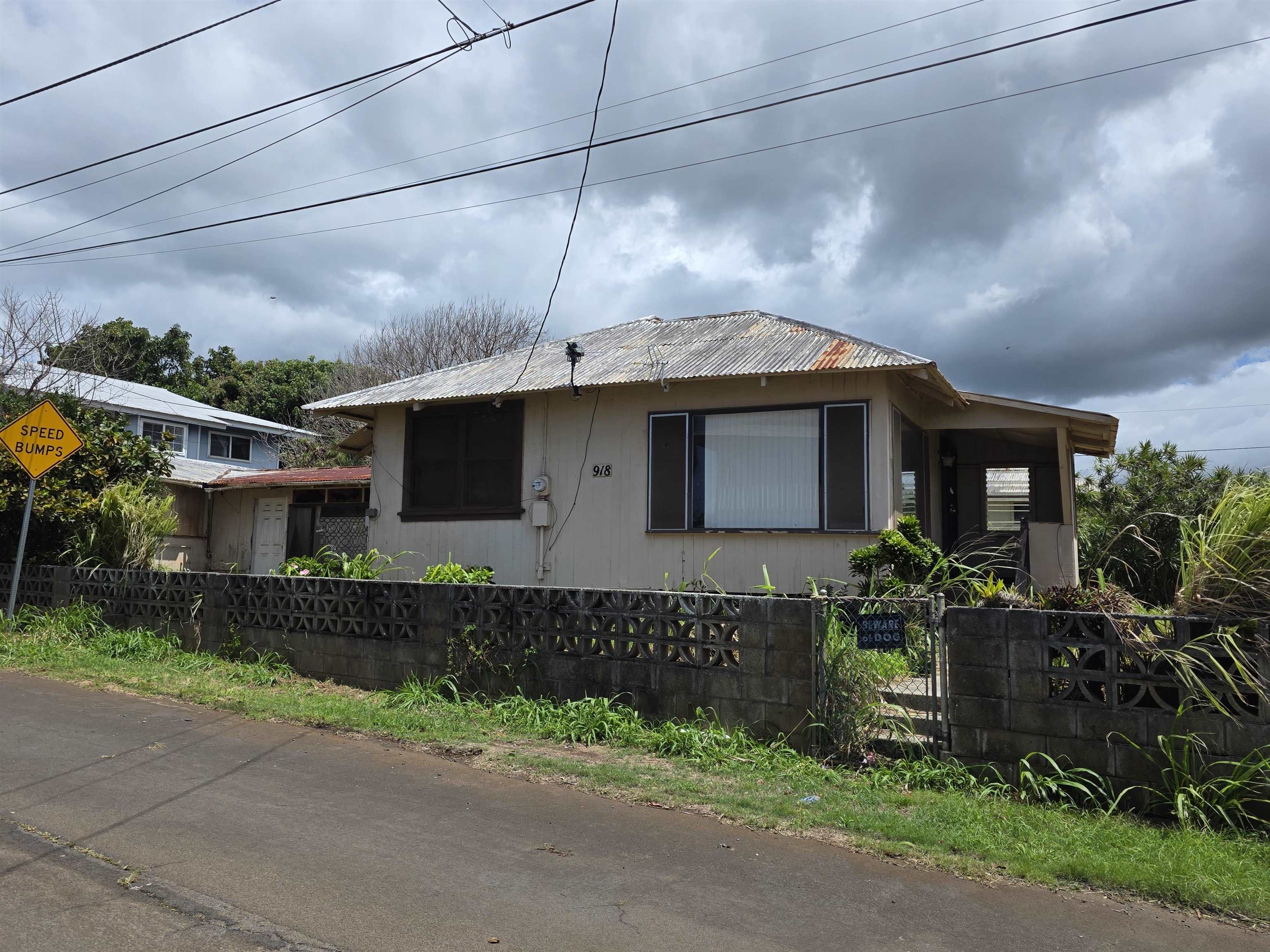 918 Hiilani St Property Photo 1