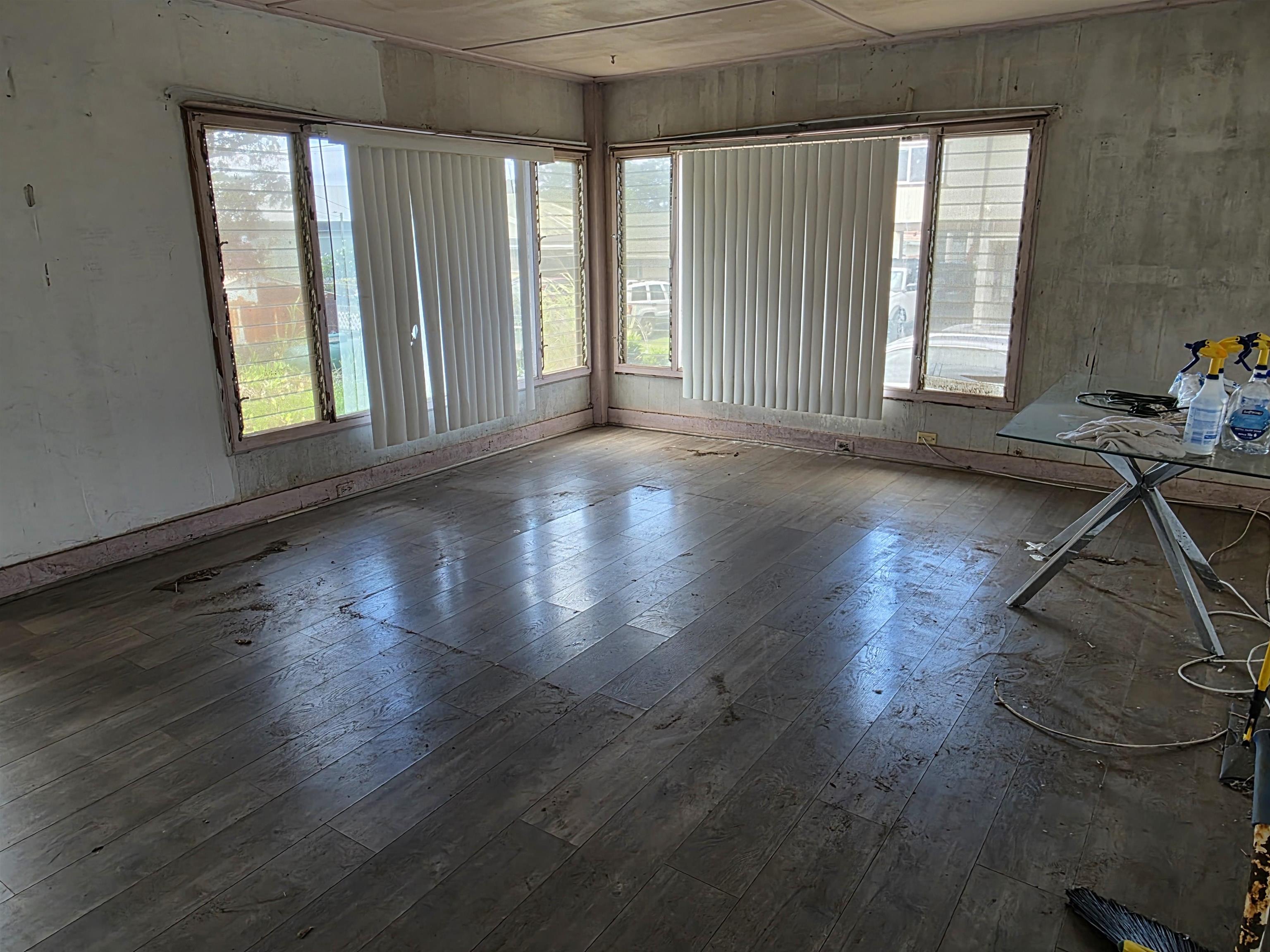 918 Hiilani St Property Photo 2