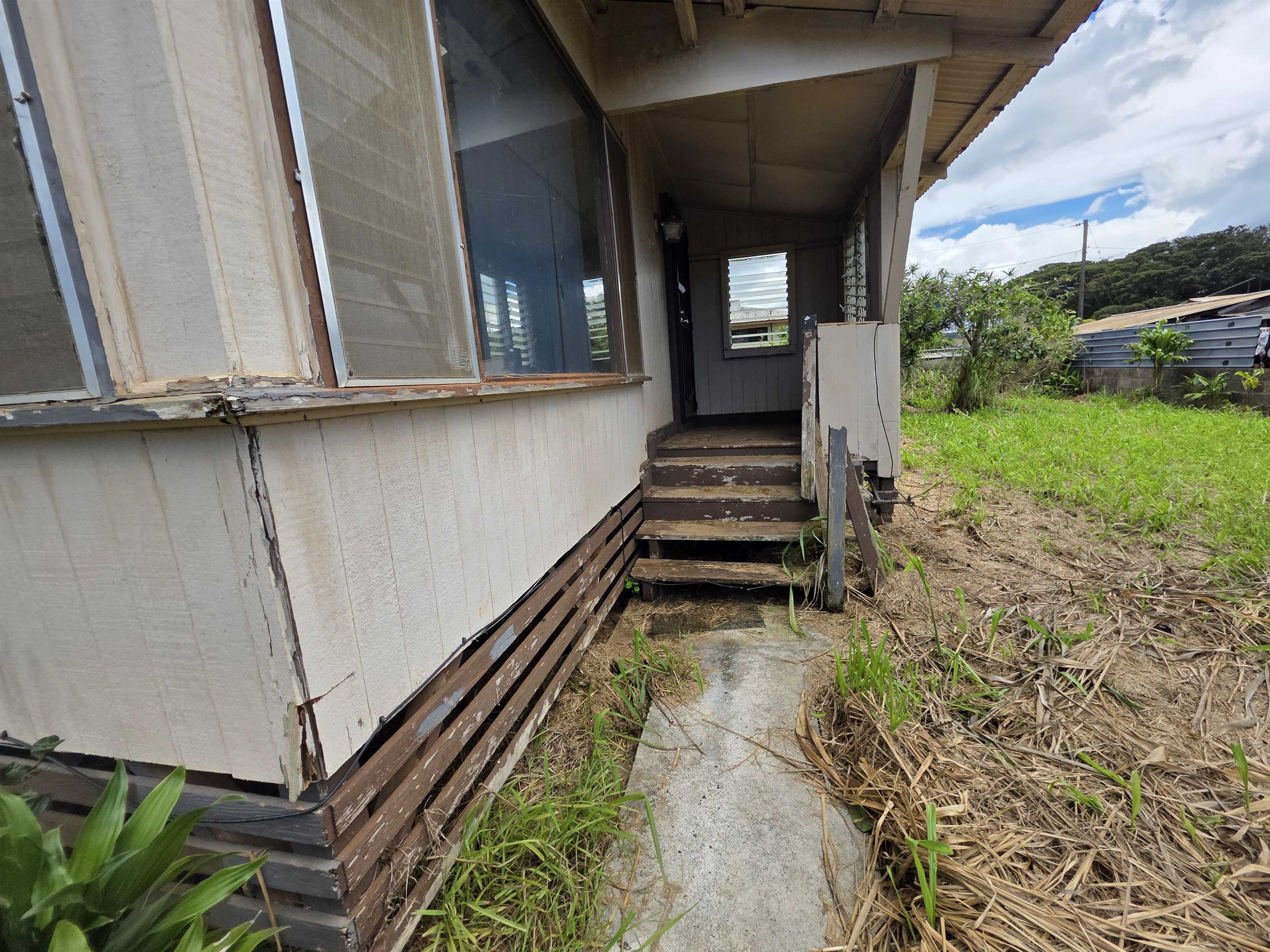 918 Hiilani St Property Photo 14