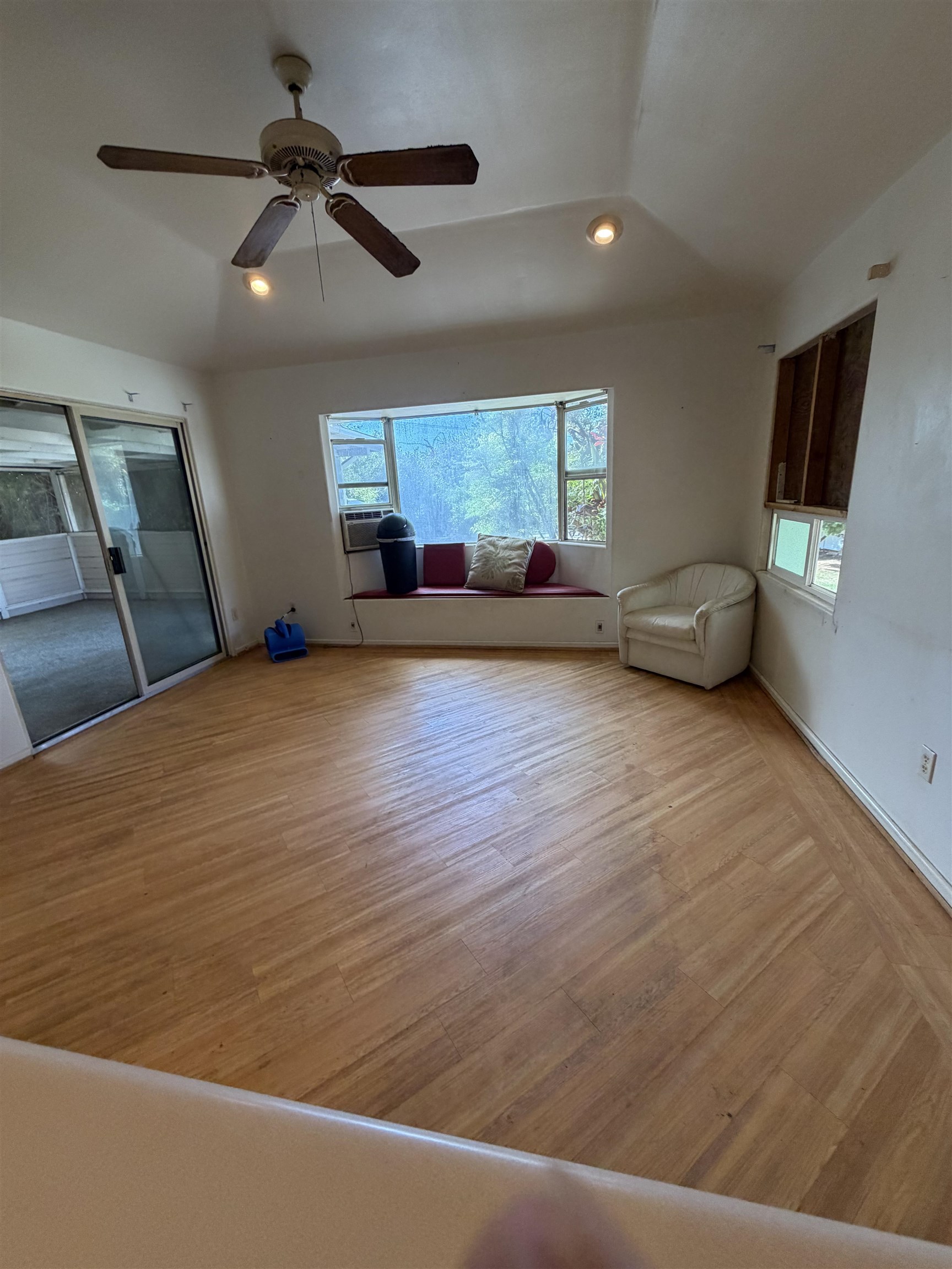 22 Pakani Pl Property Photo 4