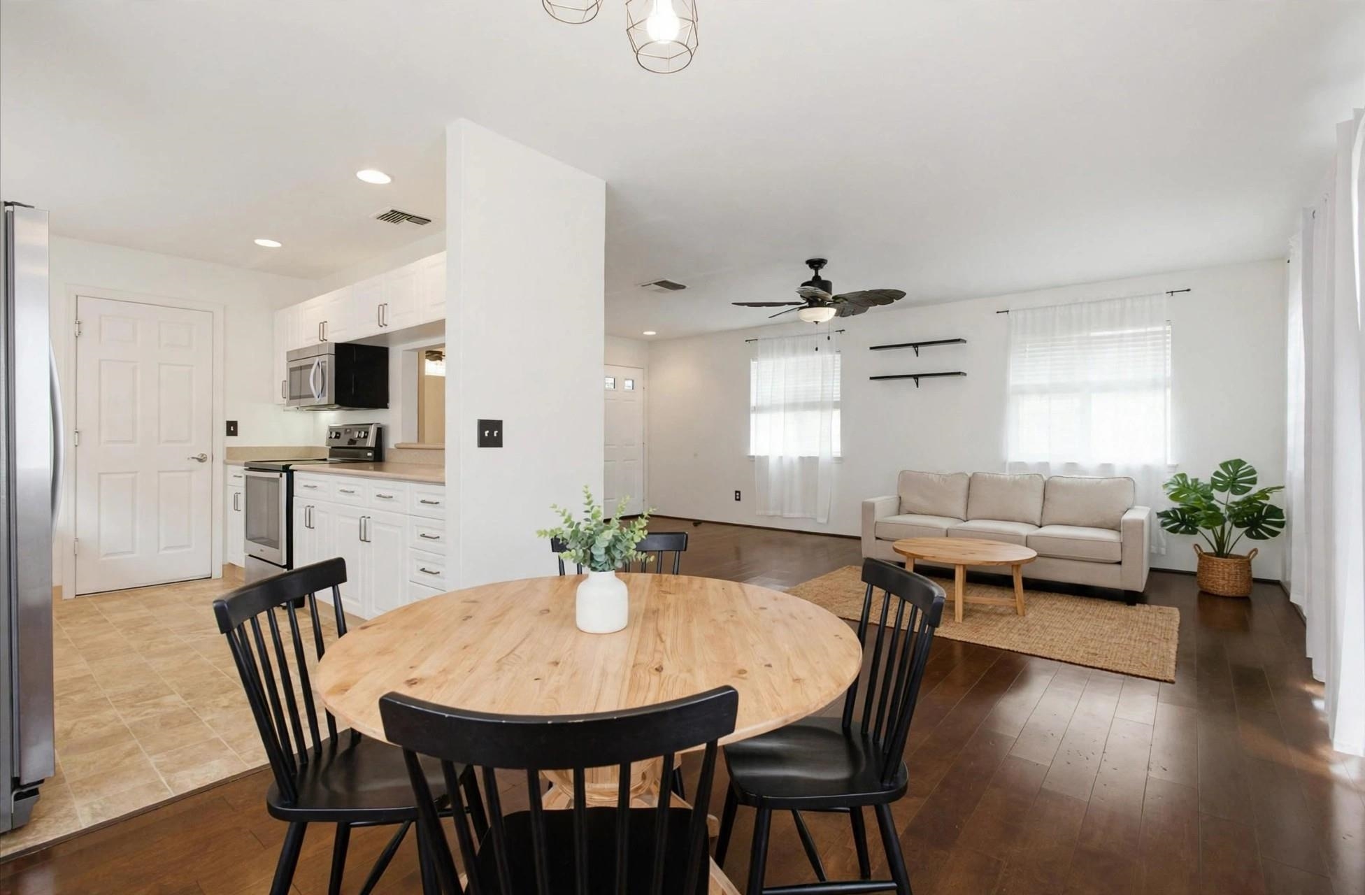 14 E Makahehi Pl Property Photo 6