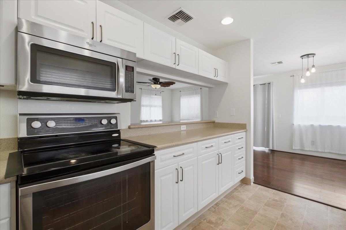 14 E Makahehi Pl Property Photo 11
