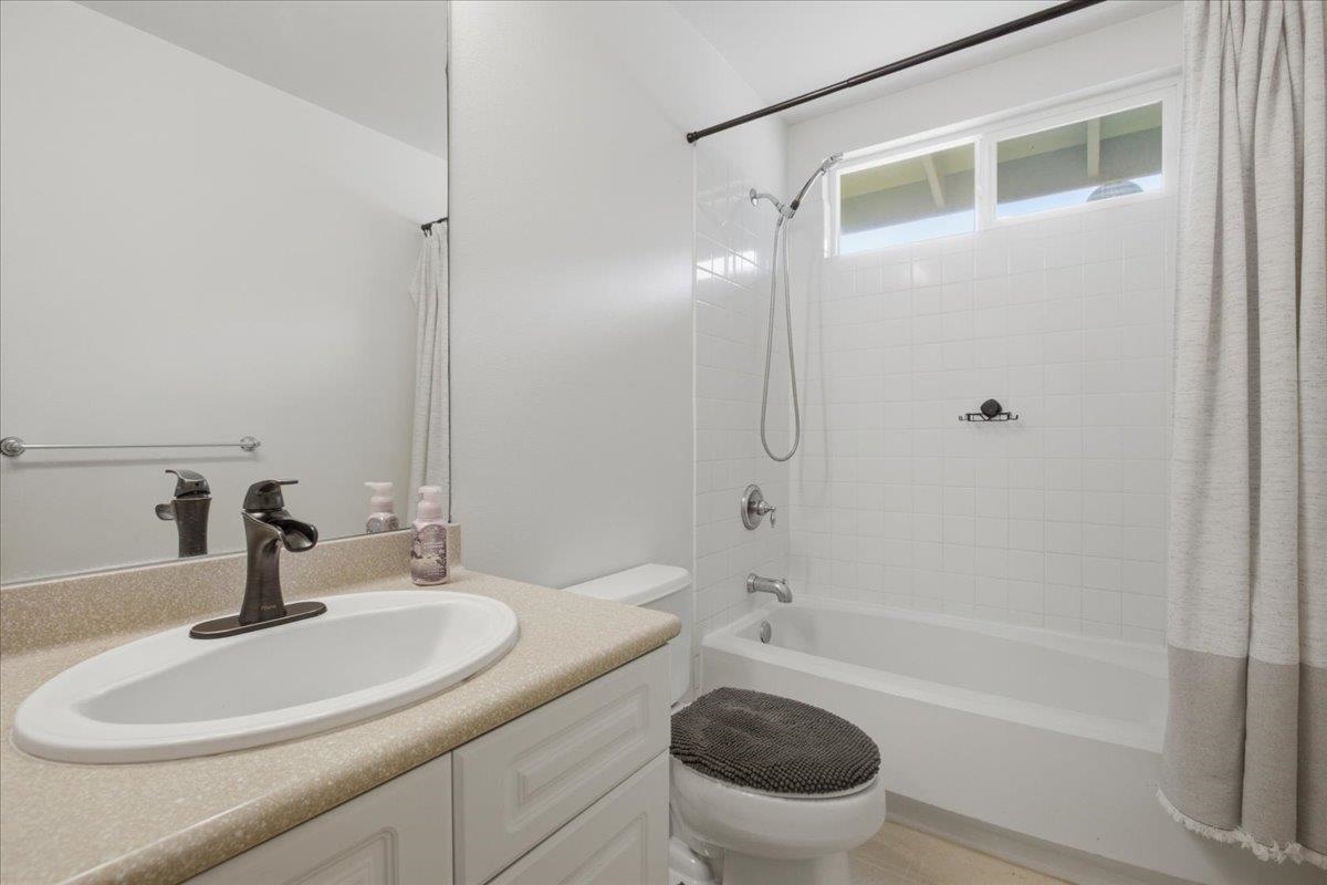 14 E Makahehi Pl Property Photo 21