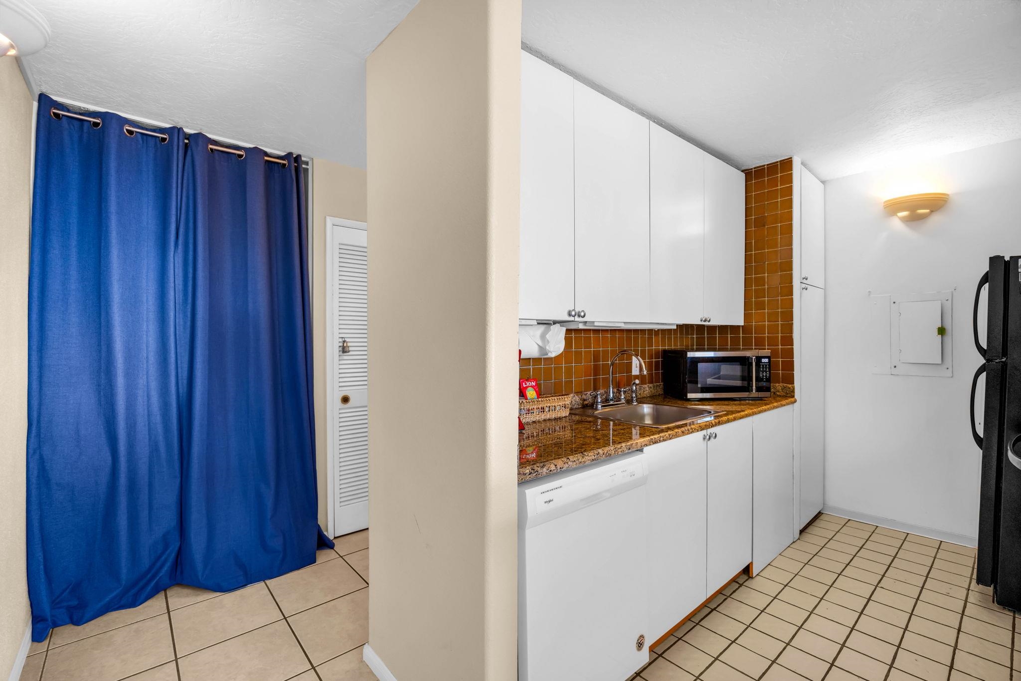 150 Hauoli St Property Photo 43