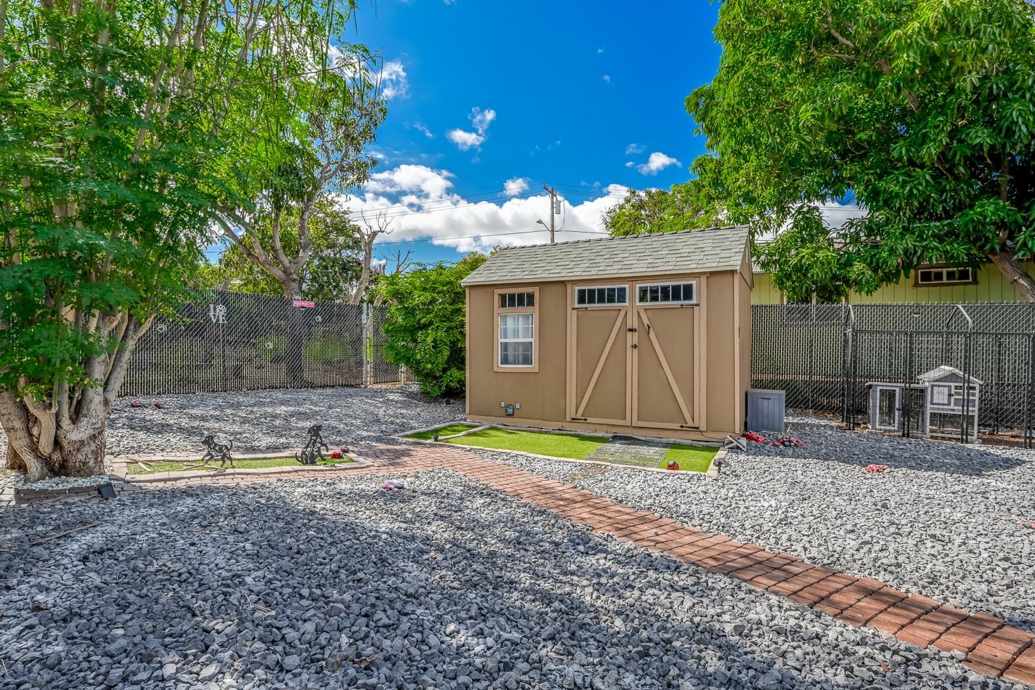 321 Kenolio Rd Property Photo 33