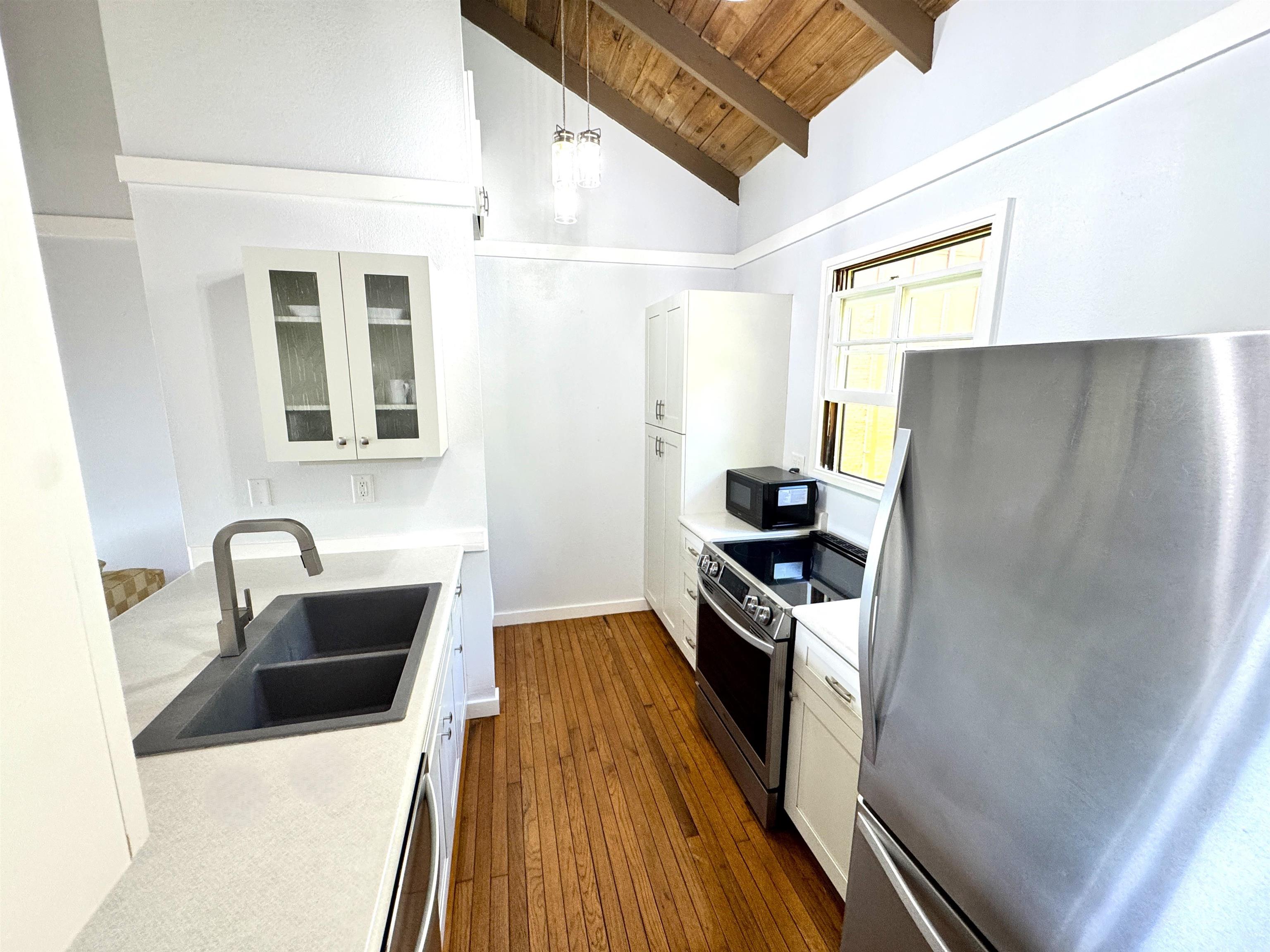 100 Lio Pl Property Photo 9