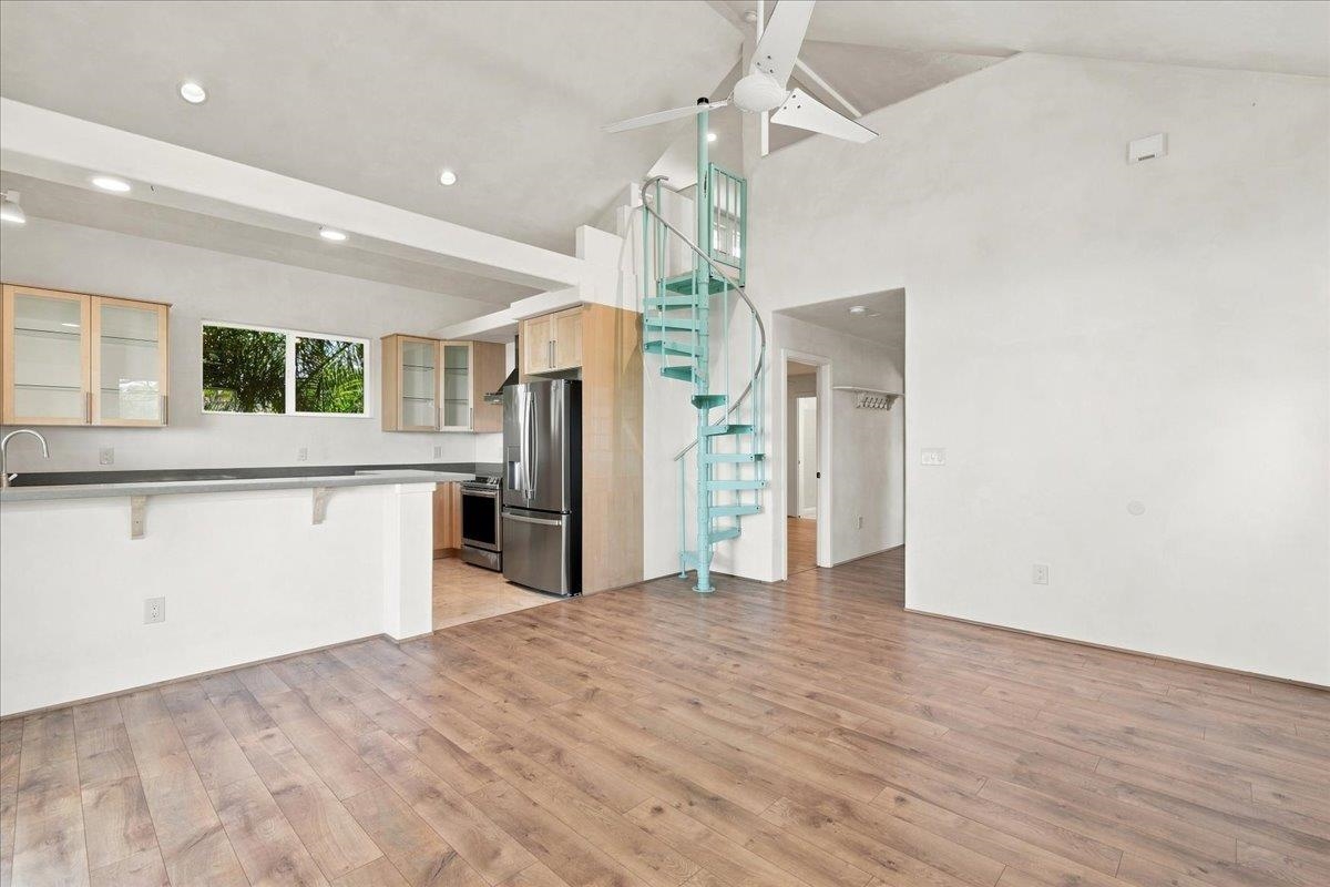 84 Loha St Property Photo 6