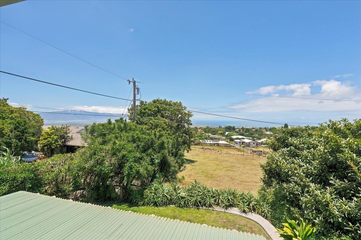 84 Loha St Property Photo 29