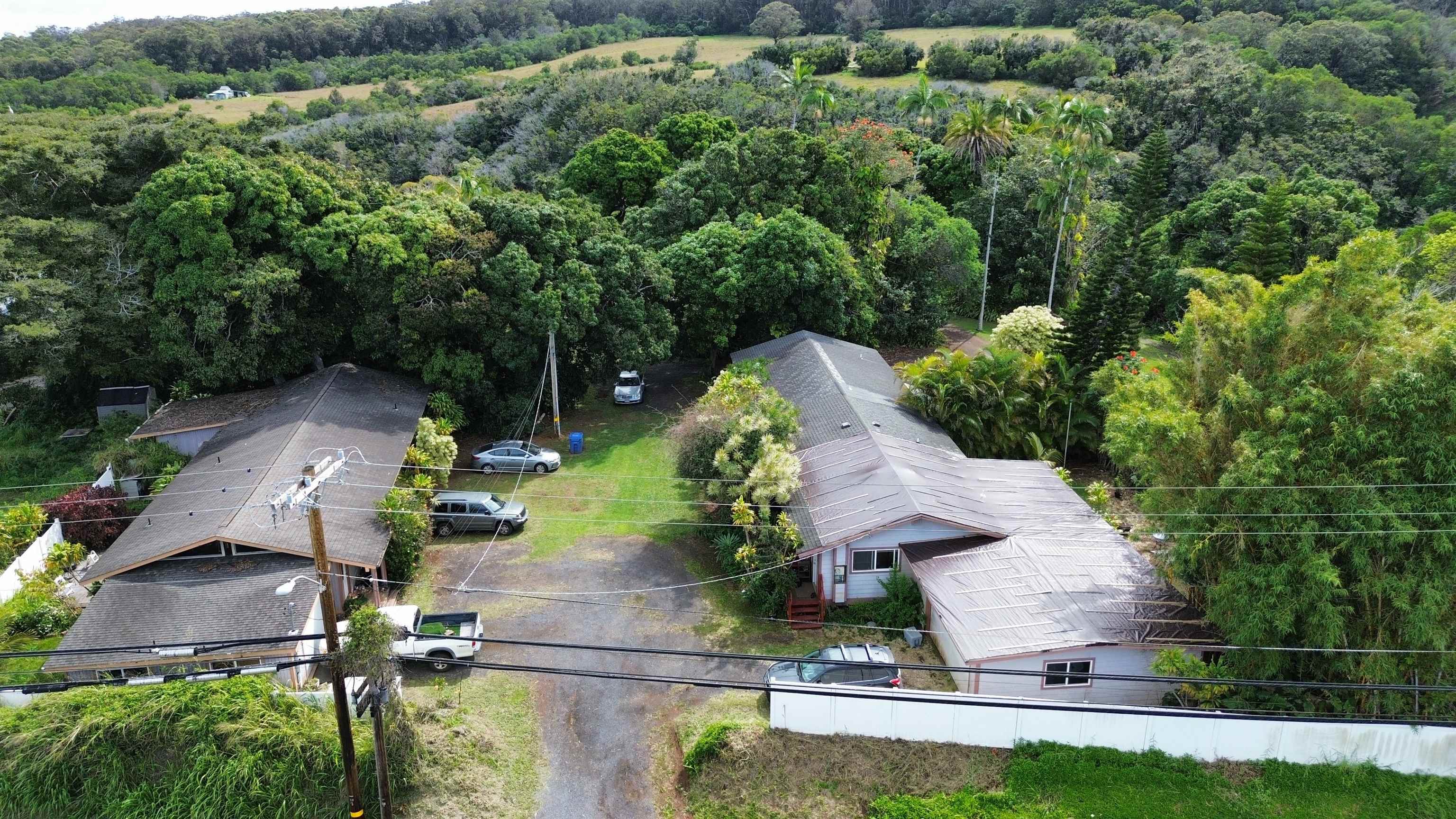 2615 Kaupakalua Rd Property Photo 2