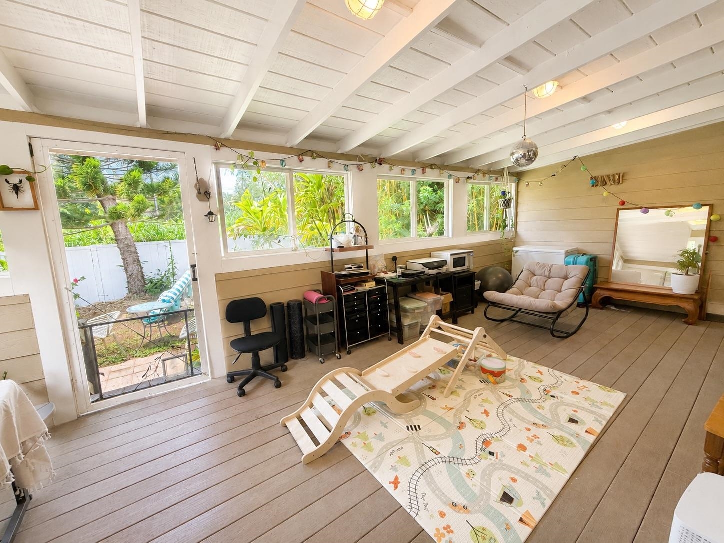 2615 Kaupakalua Rd Property Photo 5