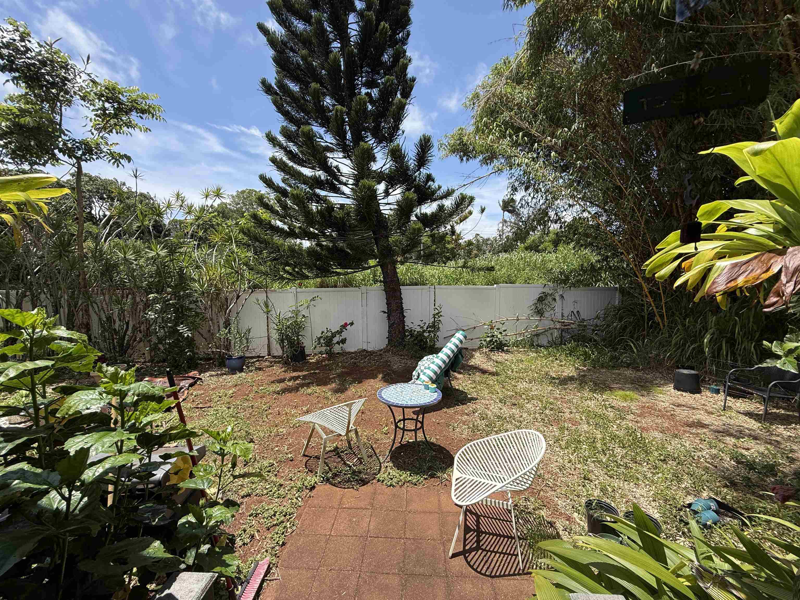 2615 Kaupakalua Rd Property Photo 7