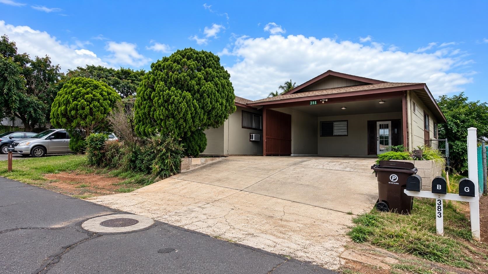 388 Kinaole Cir Property Photo 3